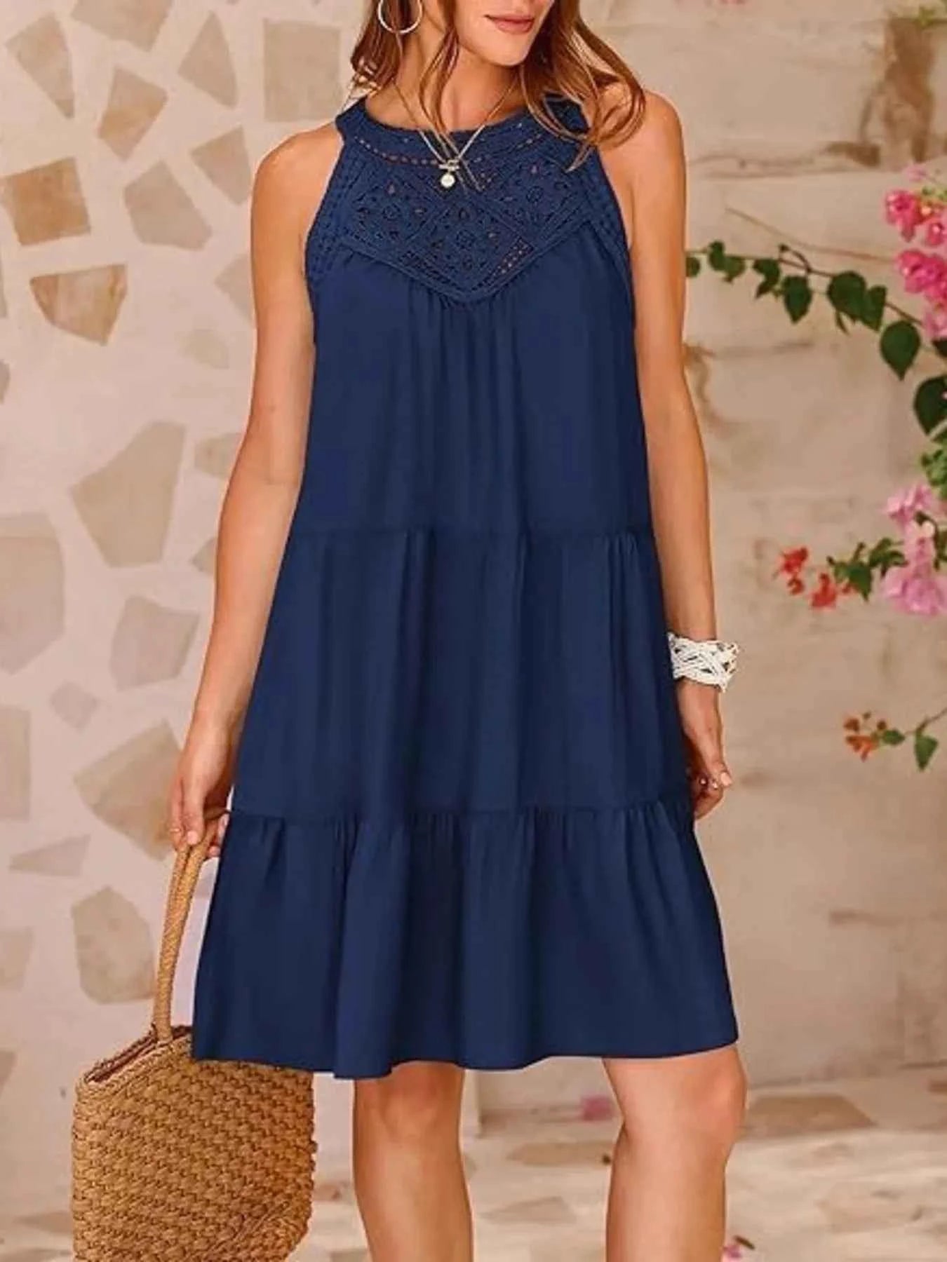 Crochet Lace Tiered Summer Dress a7ebbe5ac3954380a931fe9ec7be6841-Max-Origin