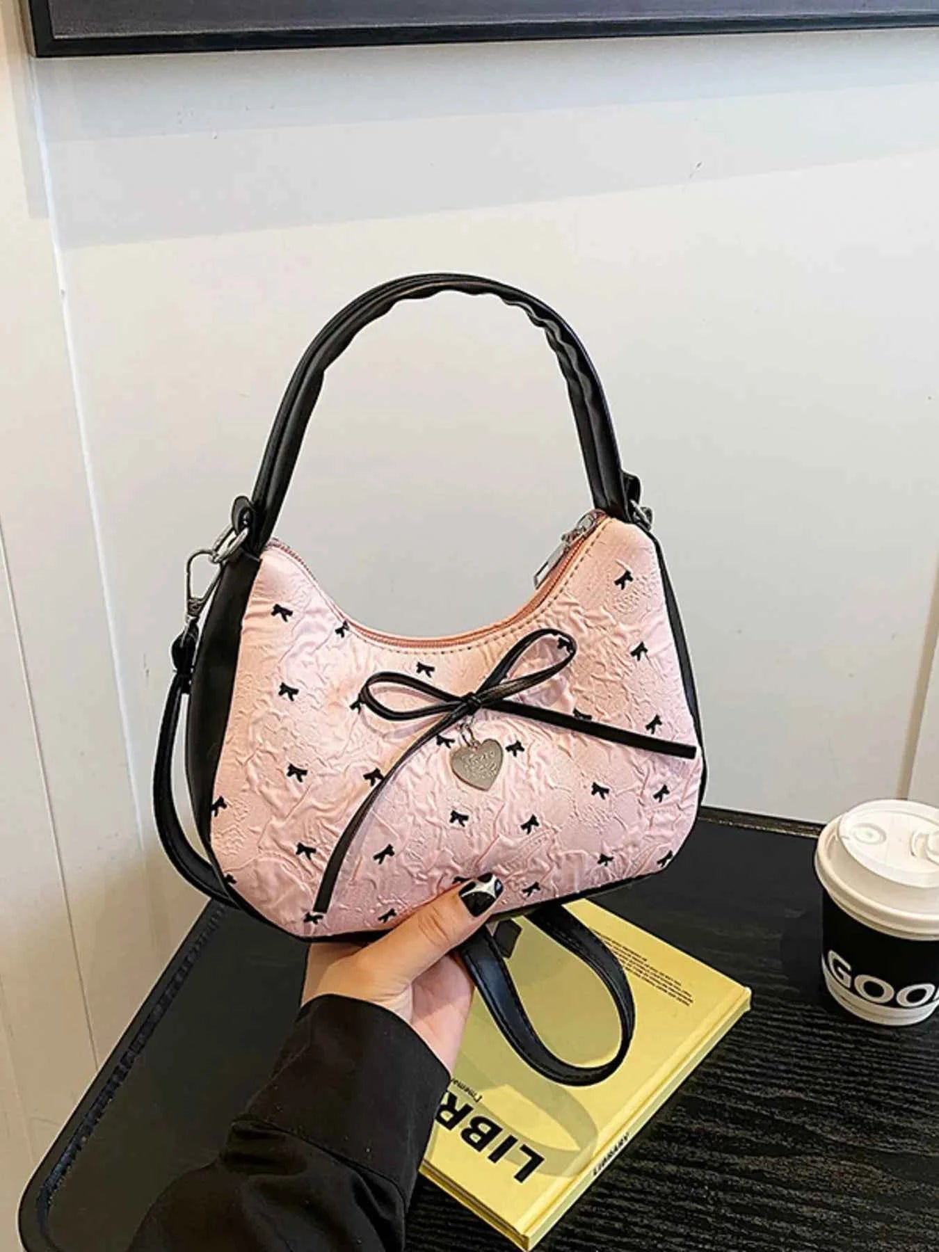 Printed Bow Shoulder Bag a7fd84b4fd6241928e7bcae986e4803b-Max-Origin