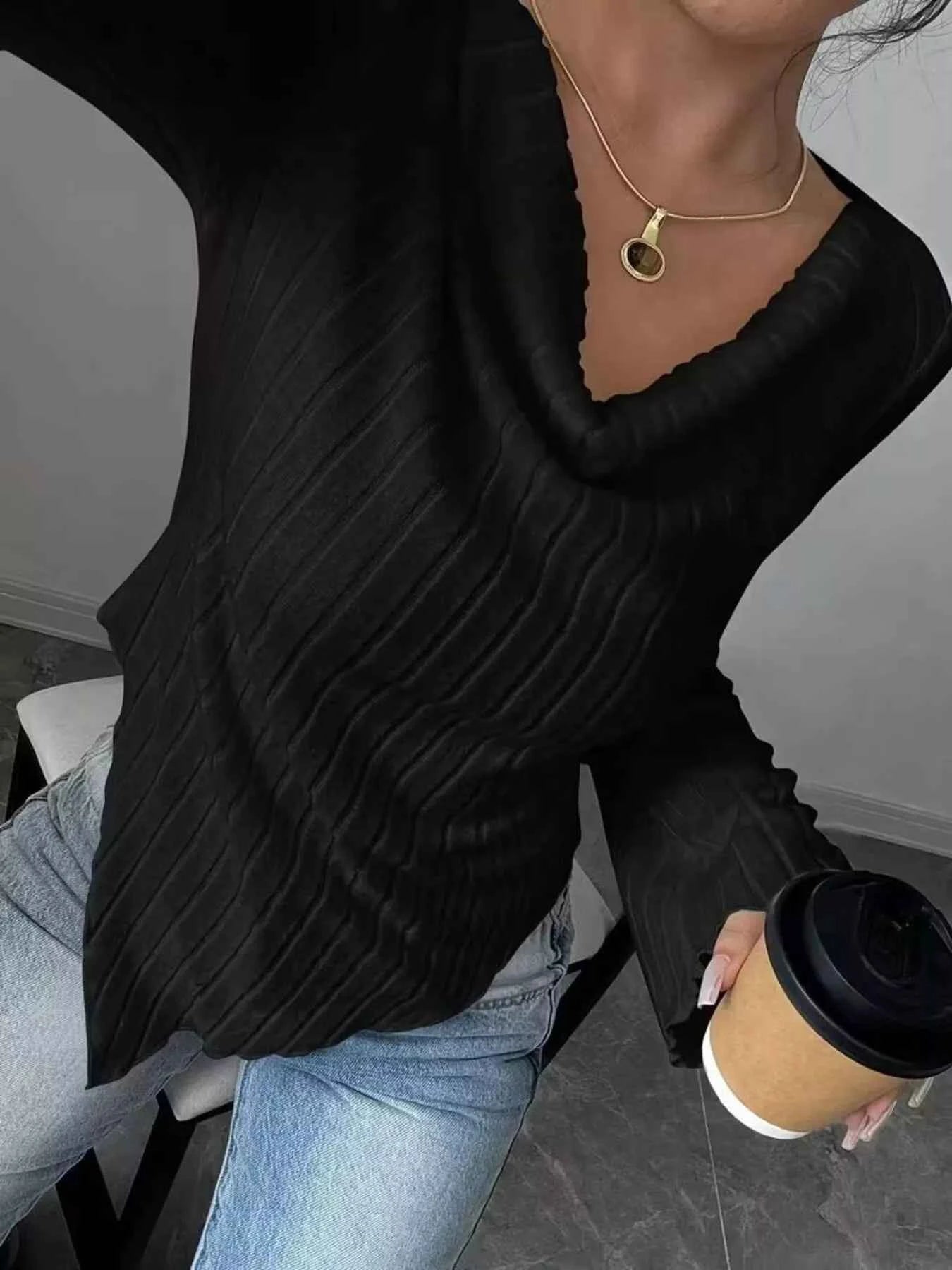 Cowl Neck Ribbed Knit T-Shirt Black a806203307894548b1dece47f5eb5bfe-Max-Origin