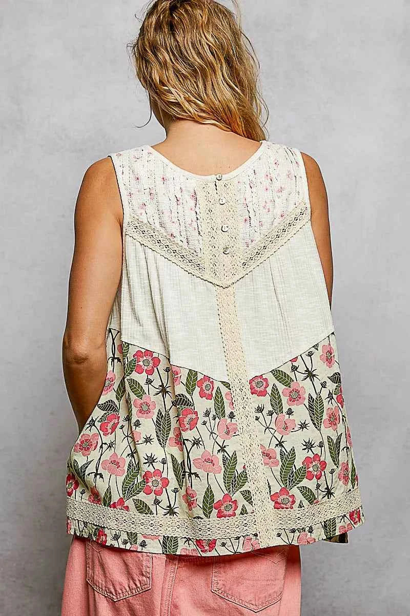 POL Lace Detail Floral V-Neck Tank a81117eb-e1e7-4551-bcf1-8a768d95b982-Max-Origin