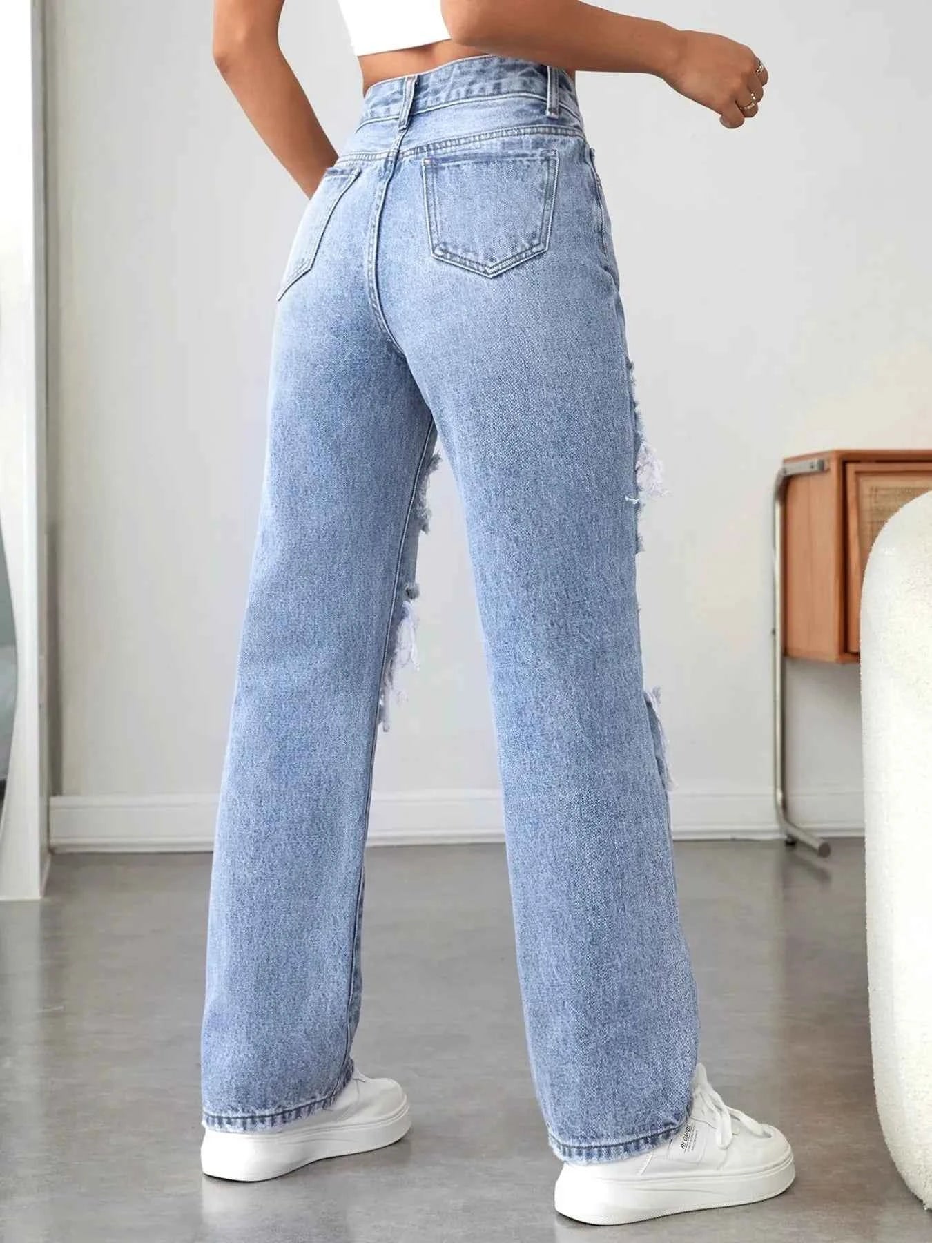 Distressed High Waisted Jeans a85f21326ad94d3d931d91954d21aefa-Max-Origin