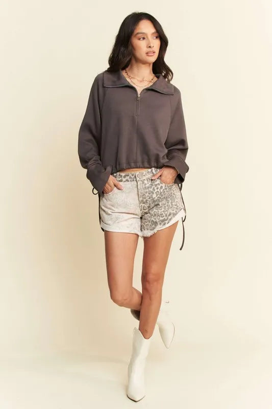 Drawstring Hem Half Zip Raglan Sleeve Sweatshirt a8c324e8-8d47-4ea8-93c8-f969aa89fdad-Max