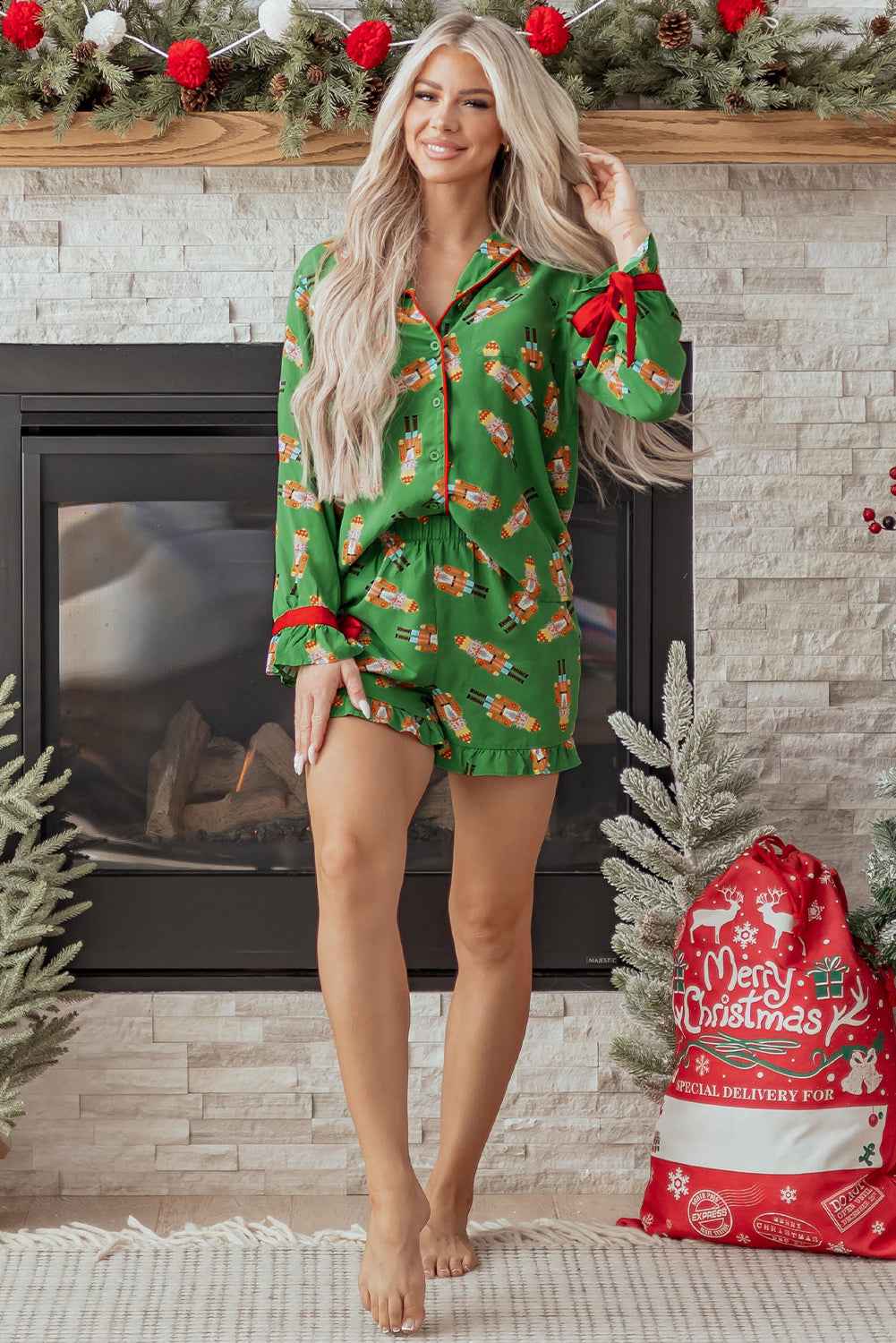 Green Christmas Candy Contrast Trim Bow Knot Silky 2pcs Pajama Set a8d068a33493c0d2