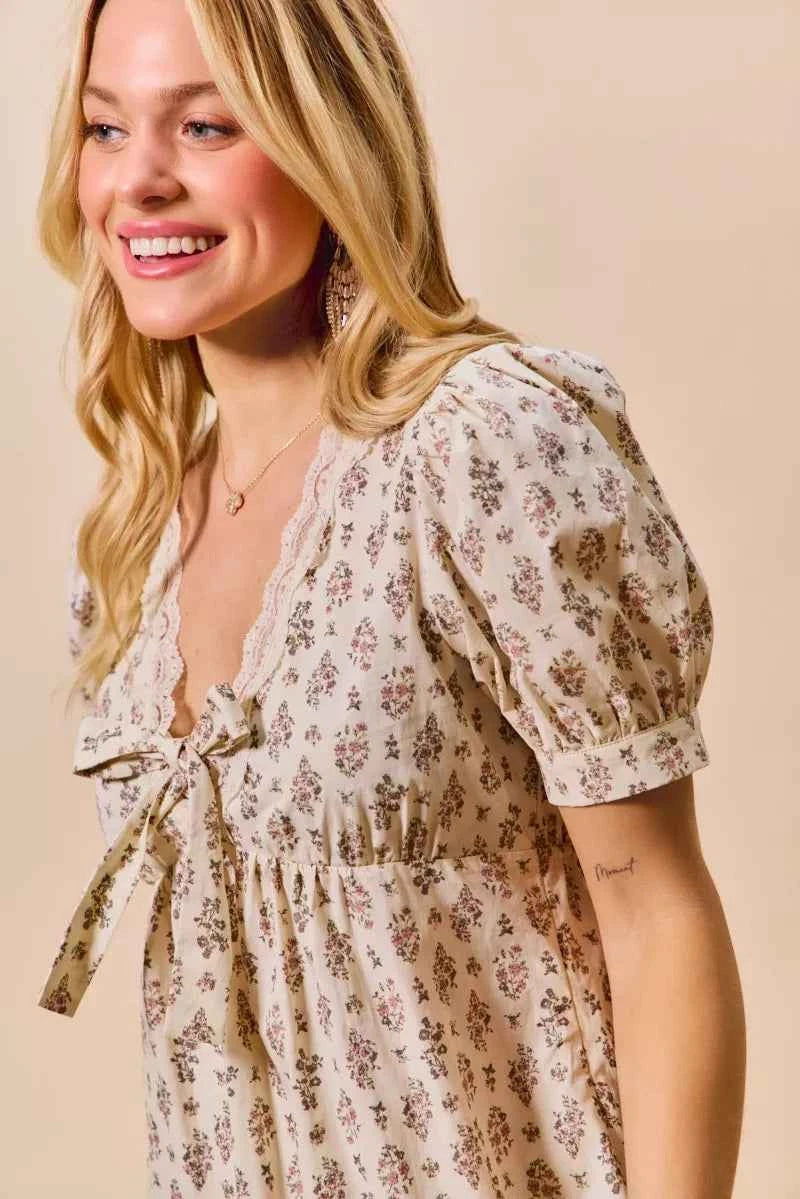 SO ME Floral Print Lace Trim Short Sleeves Mini Dress a8fb228ae5174efab9fa0d0a5bc3335d-Max-Origin