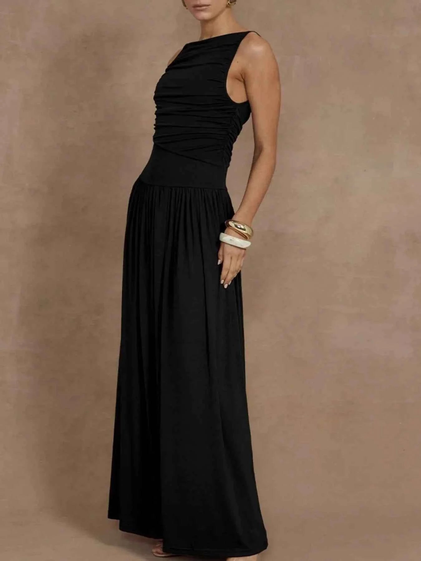 Full Size Ruched Sleeveless Maxi Dress Plus Size a98ecc3f-8849-4cf2-bf8d-606d345f8a86-Max-Origin