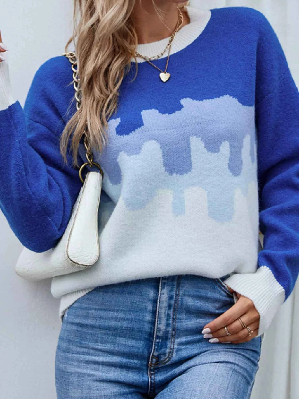 Contrast Round Neck Sweater a9ca301e53834f4bbd18a59196b690f8-Max-Origin