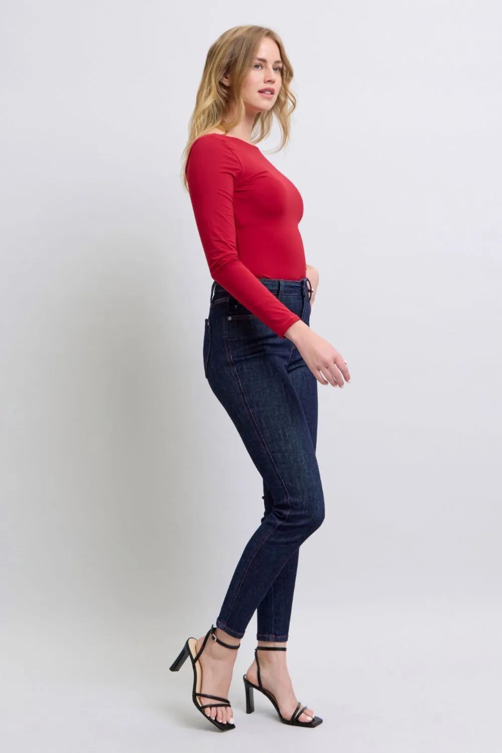 Judy Blue Full Size Heart Shaped Back Pockets Skinny Jeans a9ecf5f3-eec8-495b-b9c9-13df60a26fb1-Max