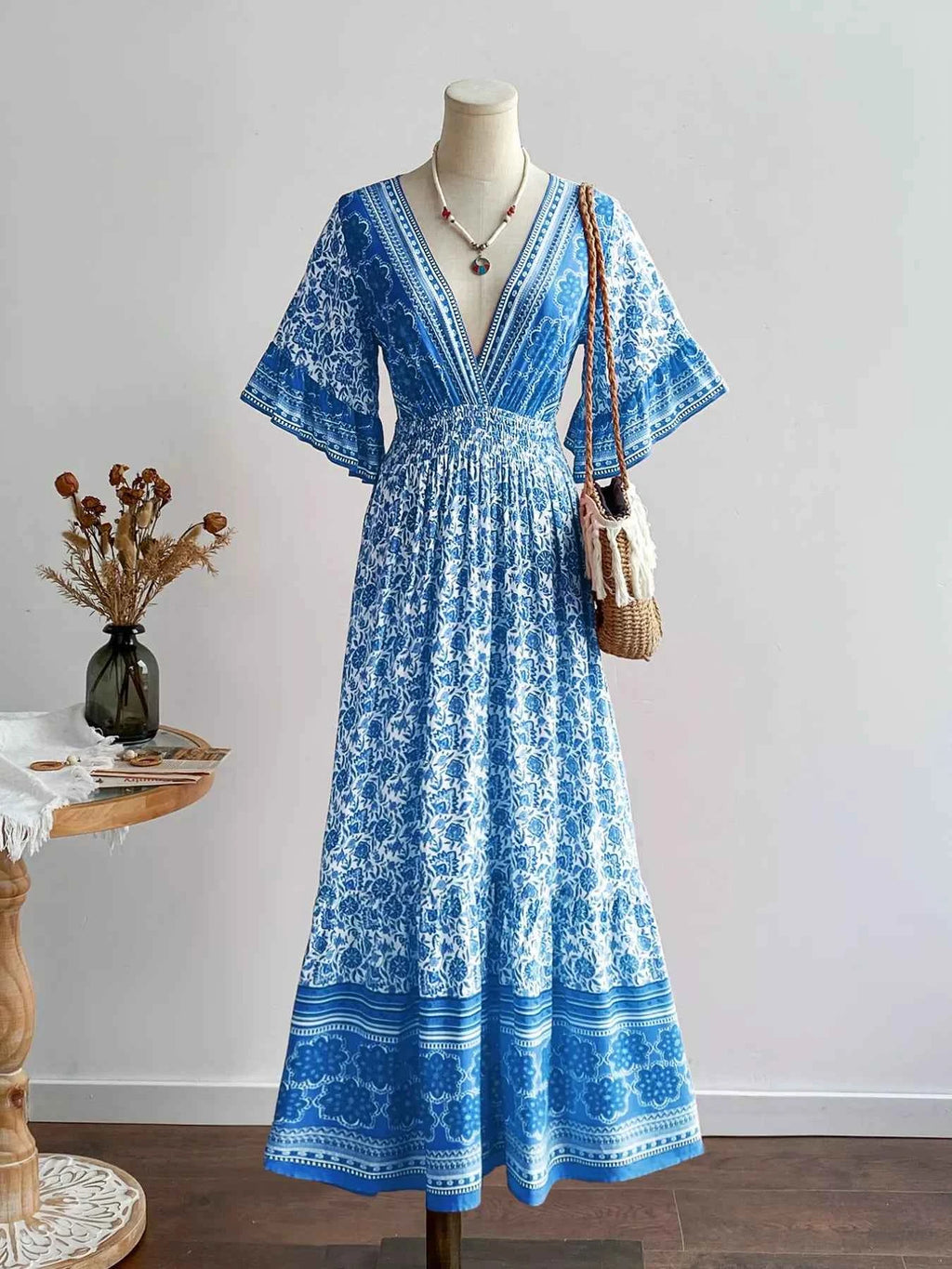 Floral Print Flounce Sleeve Dress aaae41ac-8068-491b-b6d5-047dbbd6122e-Max-Origin