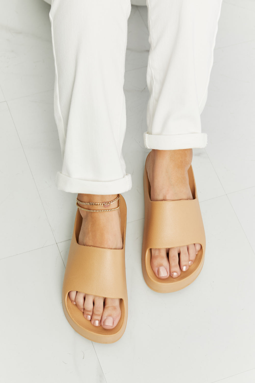 WILD DIVA Summer Feels Platform Slide ab1436c18953471f98304181a8ed0186-Max