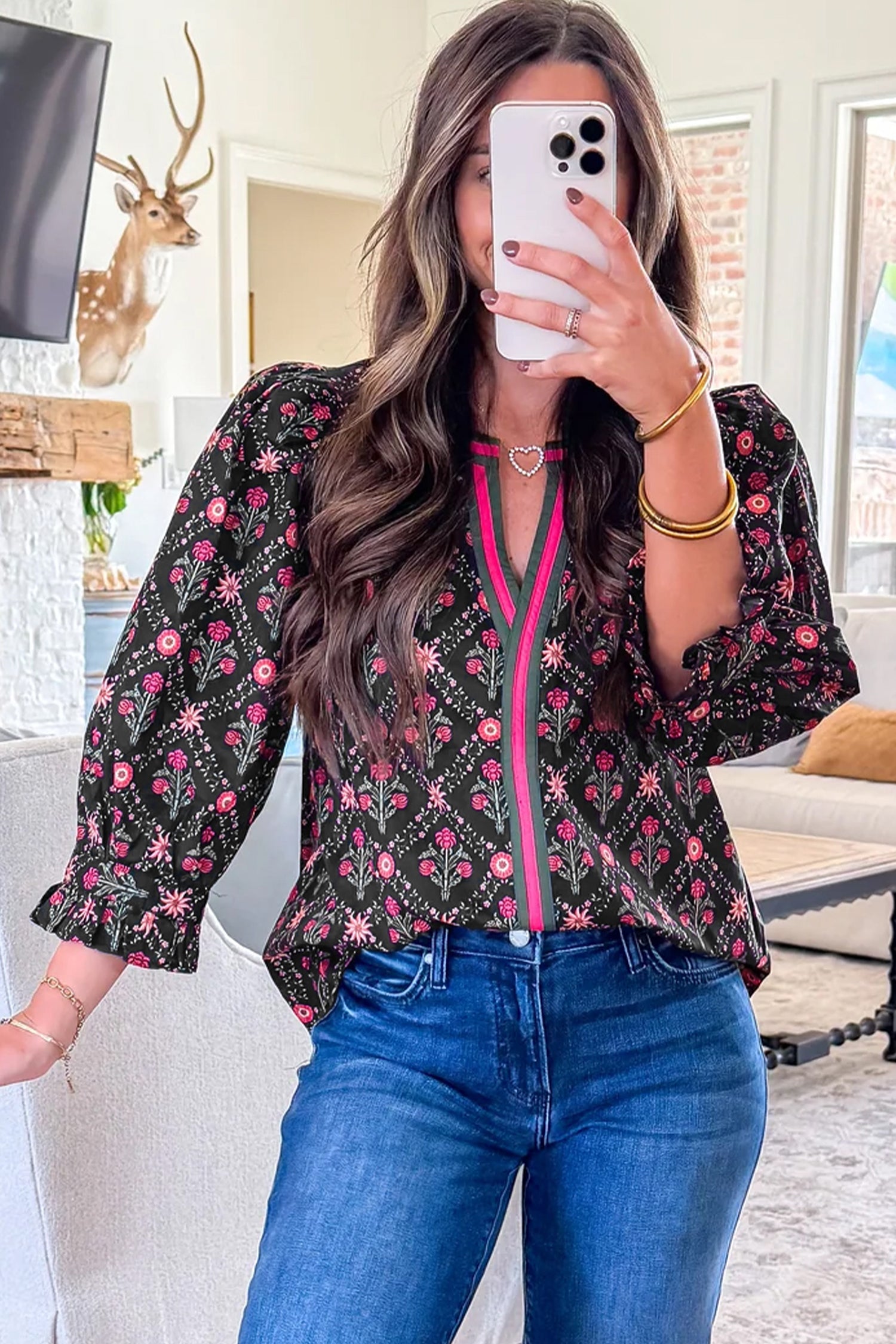 Black Contrast V Neckline Bracelet Sleeve Vintage Floral Blouse ab55719925aa3d6d
