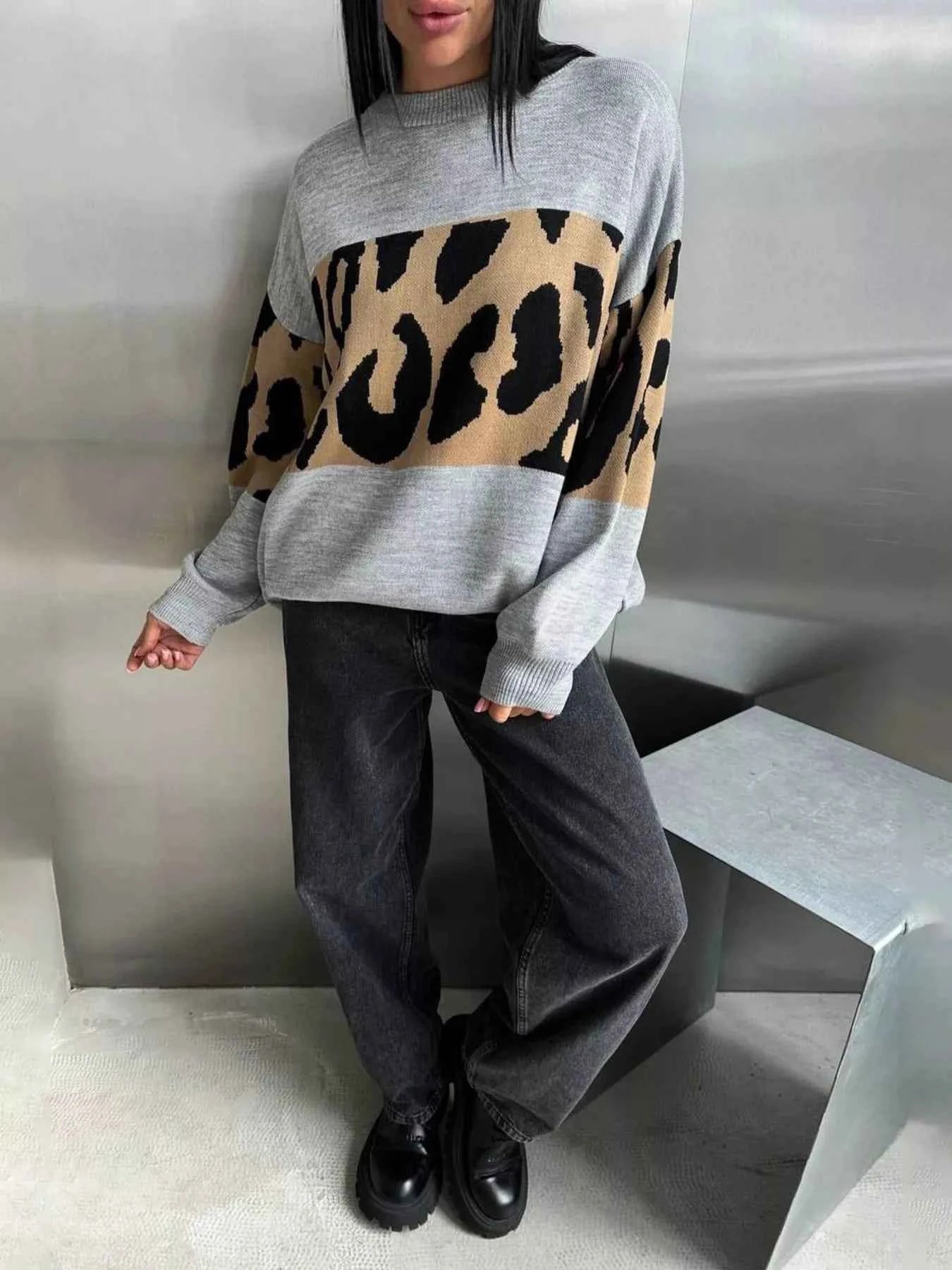 Leopard Color Block Round Neck Sweater ab5b9ee022ac45adad872d51a7626f5b-Max-Origin