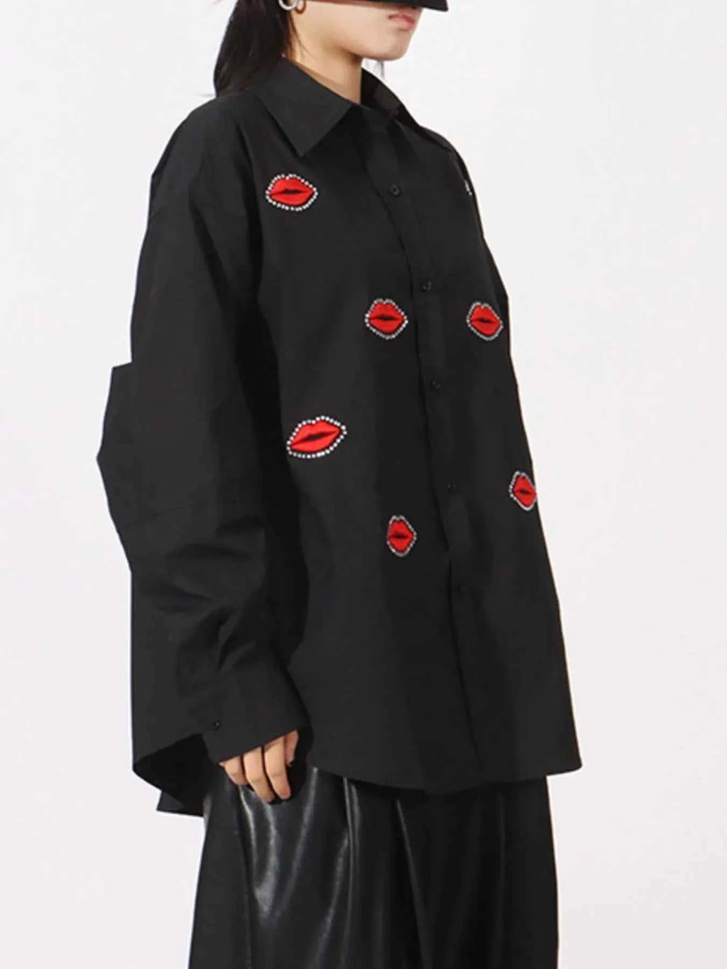 Lips Button Up Long Sleeve Shirt ab690fee-dc20-43f3-a644-5e6ccbddedc4-Max-Origin