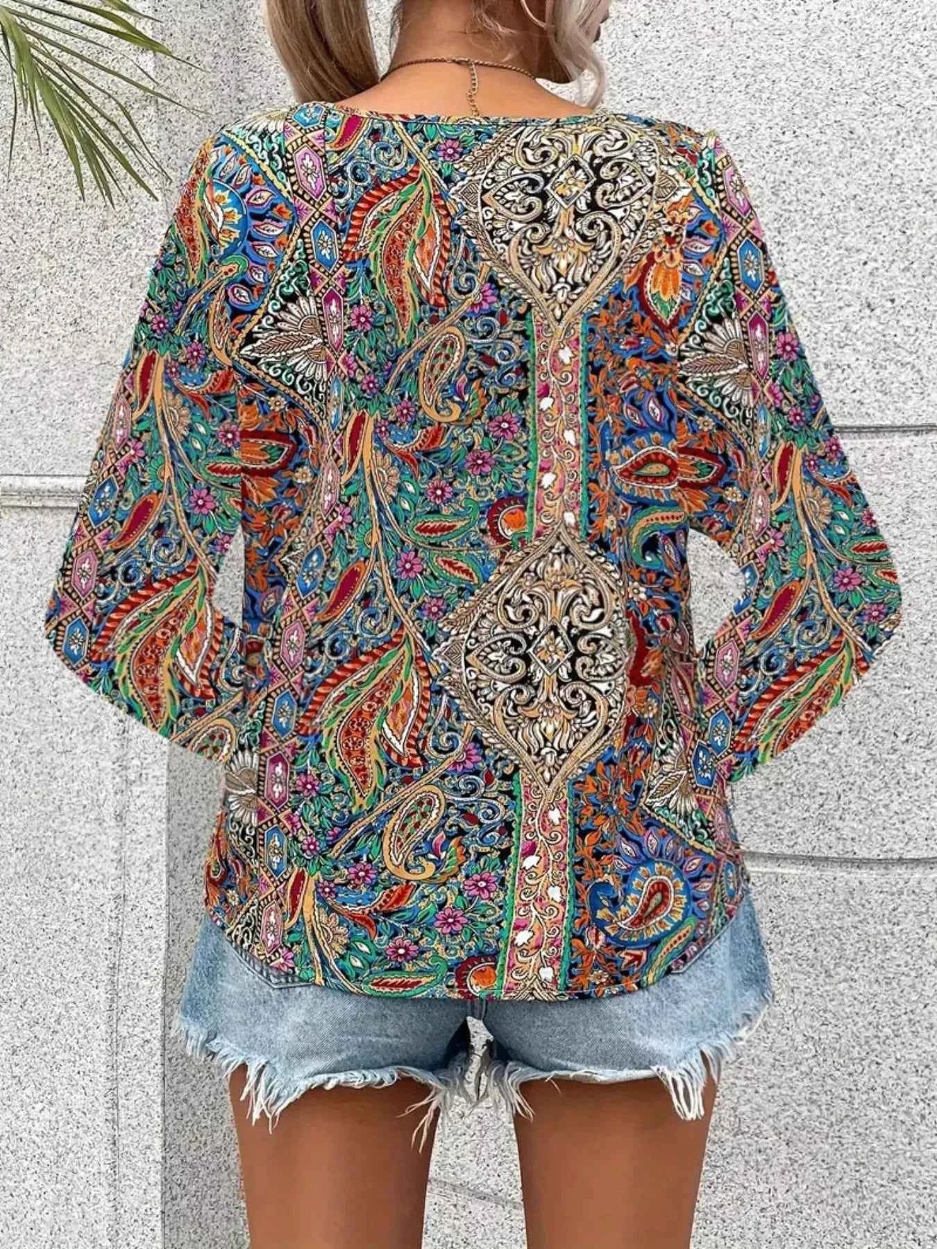 Printed V-Neck Long Sleeve Blouse abebab19-a7a8-4a39-8529-b71d806d0d3f-Max-Origin