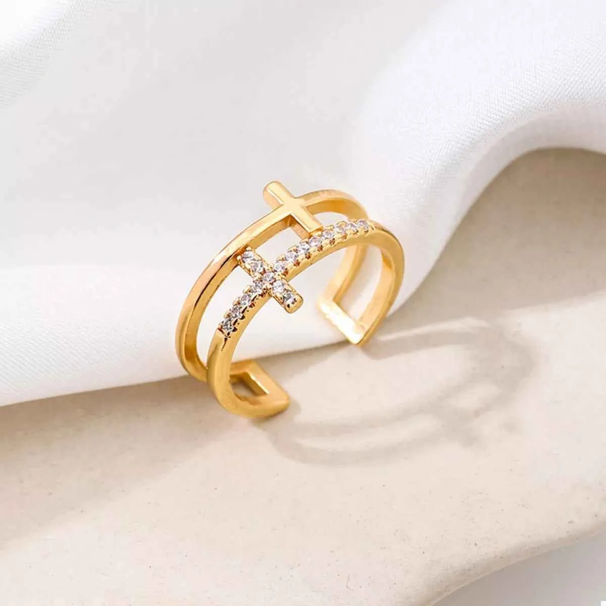 18K Gold-Plated Rhinestone Cross Open Ring ac226969-4bec-40ef-87e7-1d00f5631bbf-Max-Origin