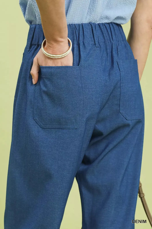 Denim Wide Leg Crop Pants with Front Pockets ac38f8c2-f9ee-444c-a350-70b3ec90646c-Max-Origin