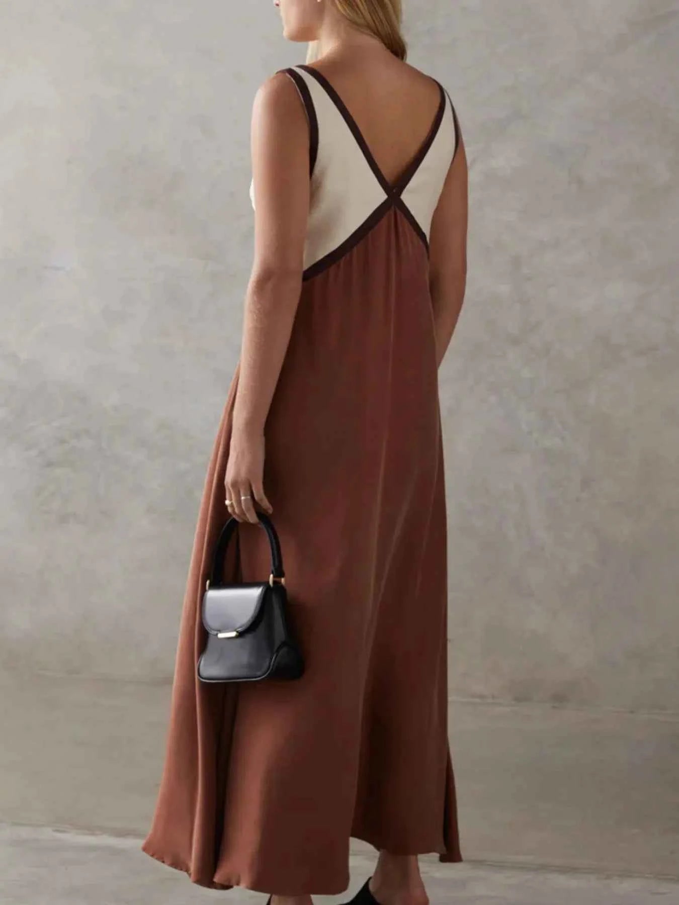 Color Block V-Neck Sleeveless Maxi Dress ac39f271-6b65-4ec2-b8e7-dd6a9aa55754-Max-Origin