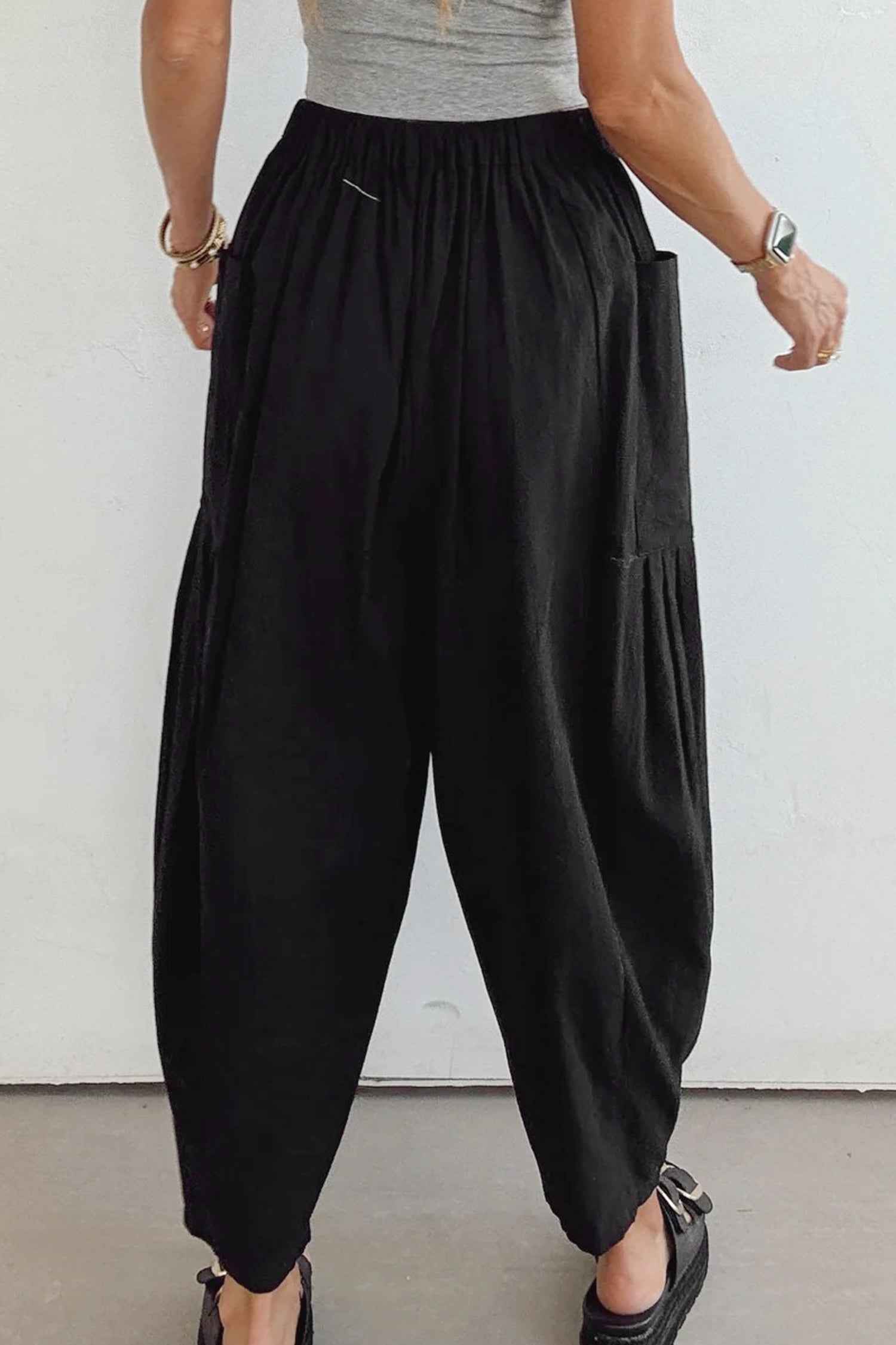 Black Drawstring Elastic Waist Patch Pocket Barrel Leg Casual Pants acfb6905220dba2c