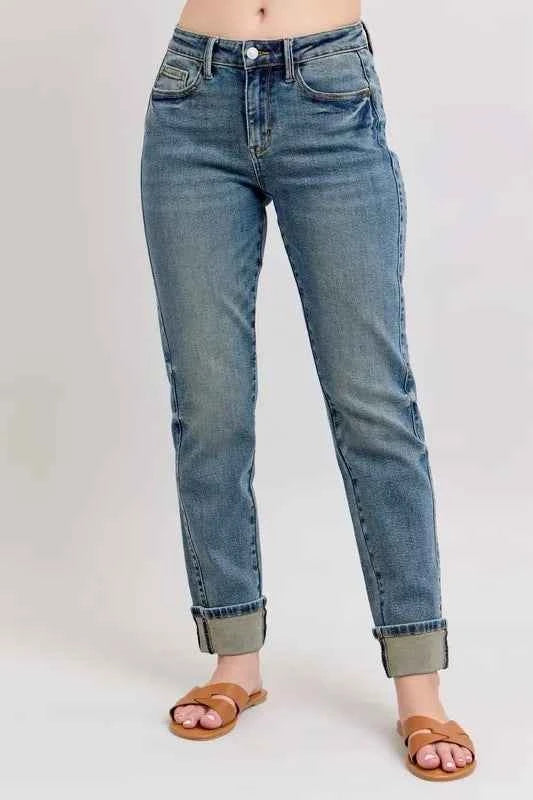 Judy Blue Full Size Mid Rise Vintage Wash Double Roll Cuff Boyfriend Jeans Plus Size ad323257ccf0448d9fee8f4caba3201a-Max-Origin