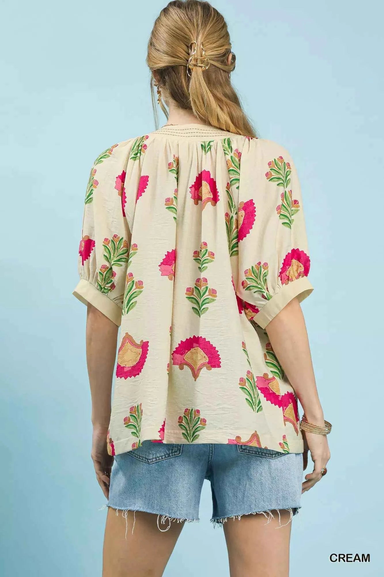 Umgee Abstract Print Blouse with Ruched Detail ad92077d-aac2-4863-a4b6-d52293a8e882-Max-Origin