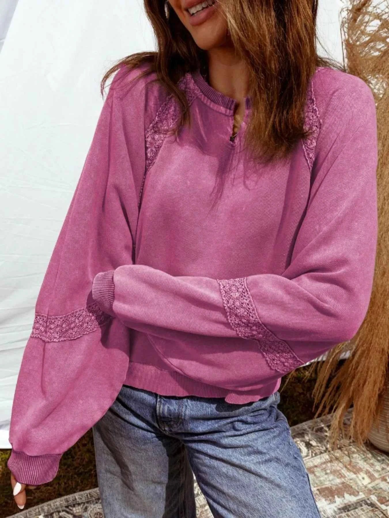 Lace Trim Long Sleeve Sweatshirt ad97c8ec-a1ff-4502-8e38-99090ca3c964-Max-Origin