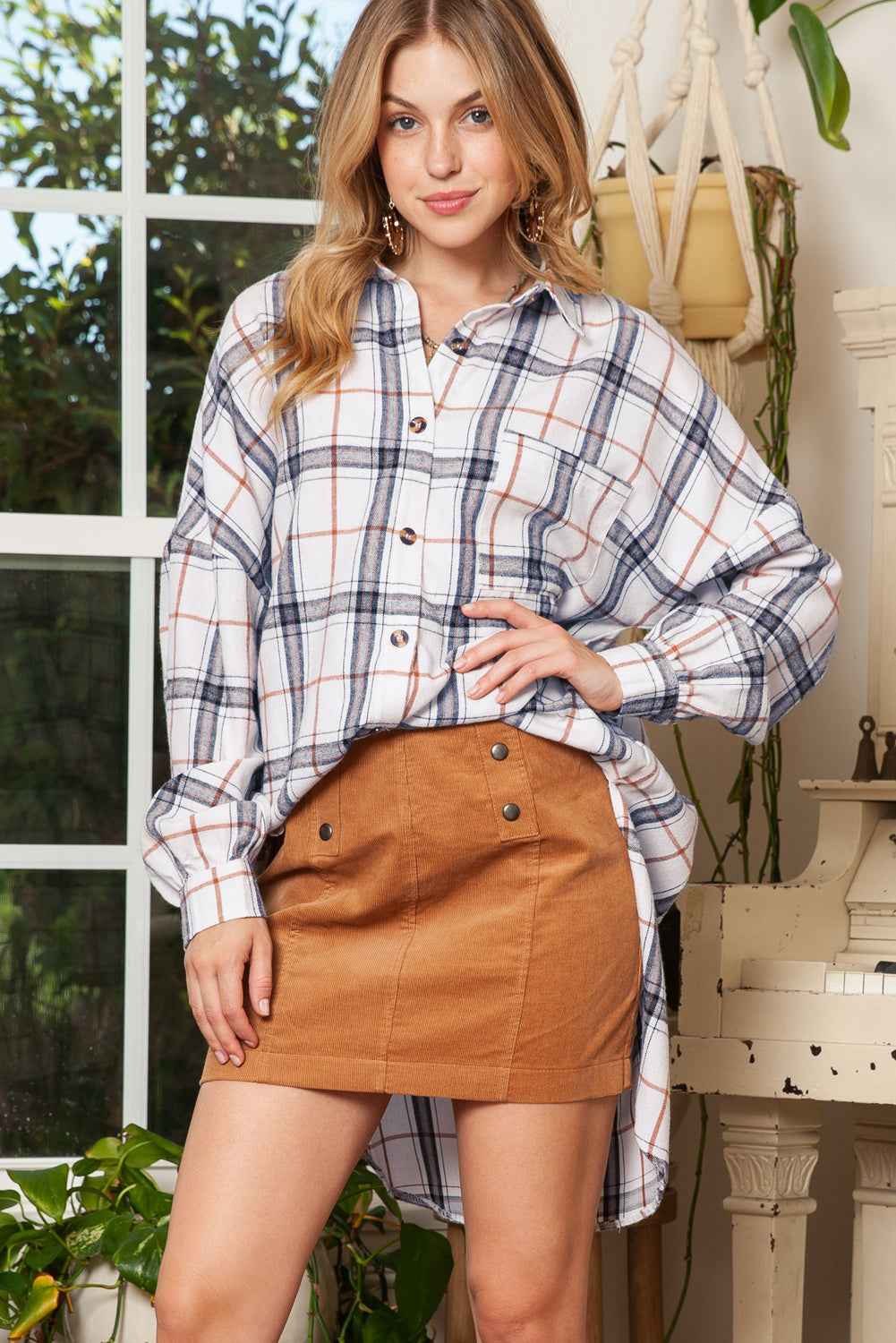 White Plaid Slits Bishop Sleeve Oversized Shacket ada08e6d38e07514