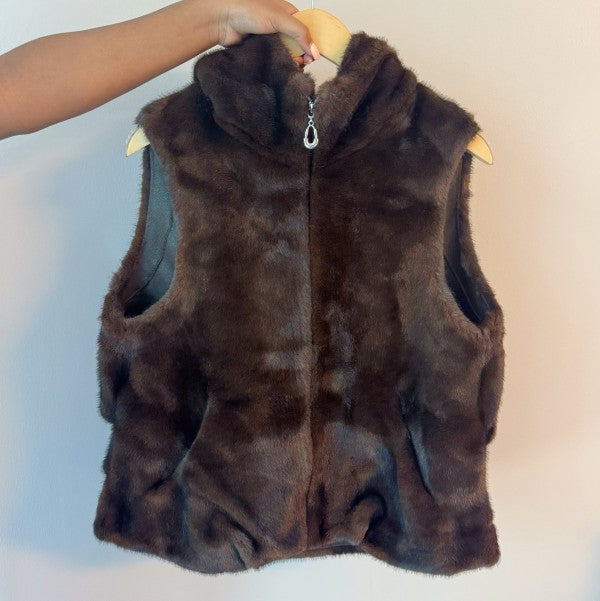 Real Feel Faux Mink Fur Hooded Vest adb881dd-78a0-4112-a6b3-0b4146ca1c8b