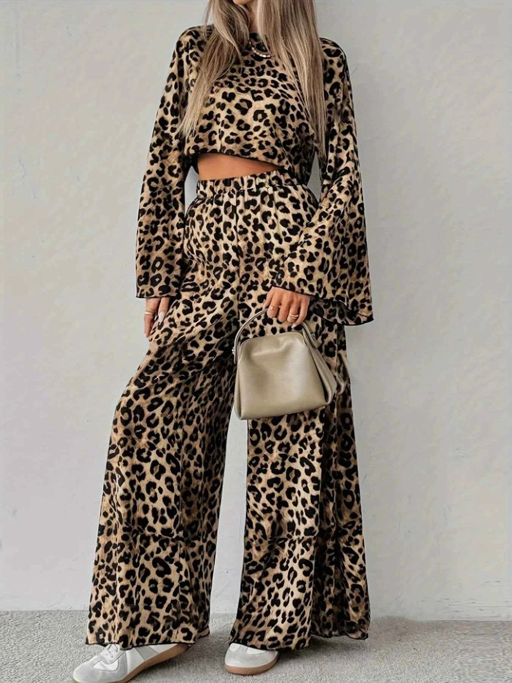 Leopard Print Long Sleeve Top and Pants Set ae1355fa43cc433f916722c41d76f20b-Max-Origin