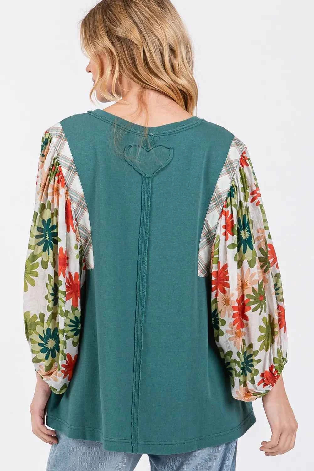 SAGE + FIG Full Size Printed Balloon Sleeve Contrast Top ae29f594-454a-4370-993c-1de87a61a3f6-Max