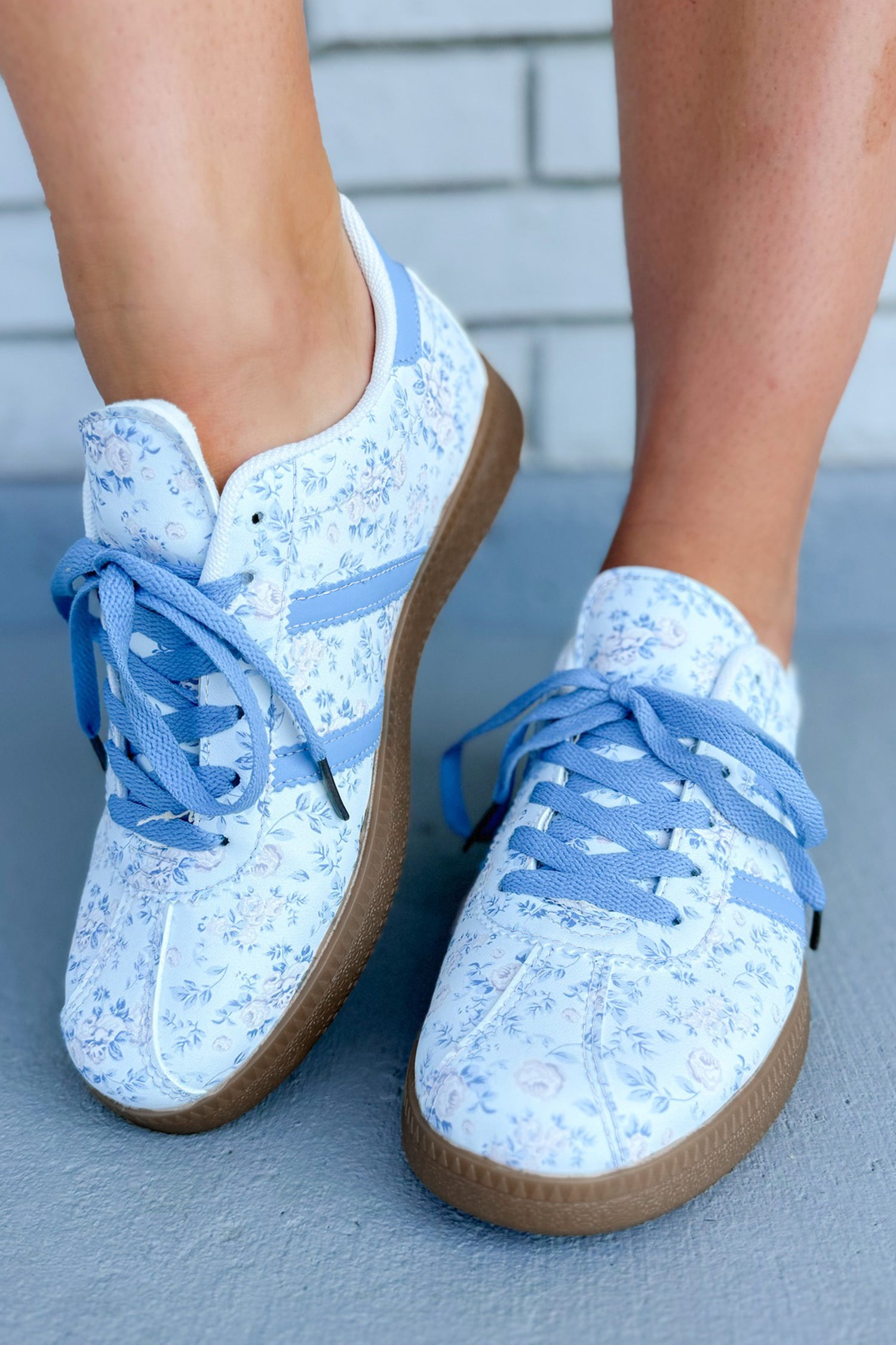 Light Blue Floral Print Lace-up PU Leather Flat Shoes ae2bffb1c6ca6b06