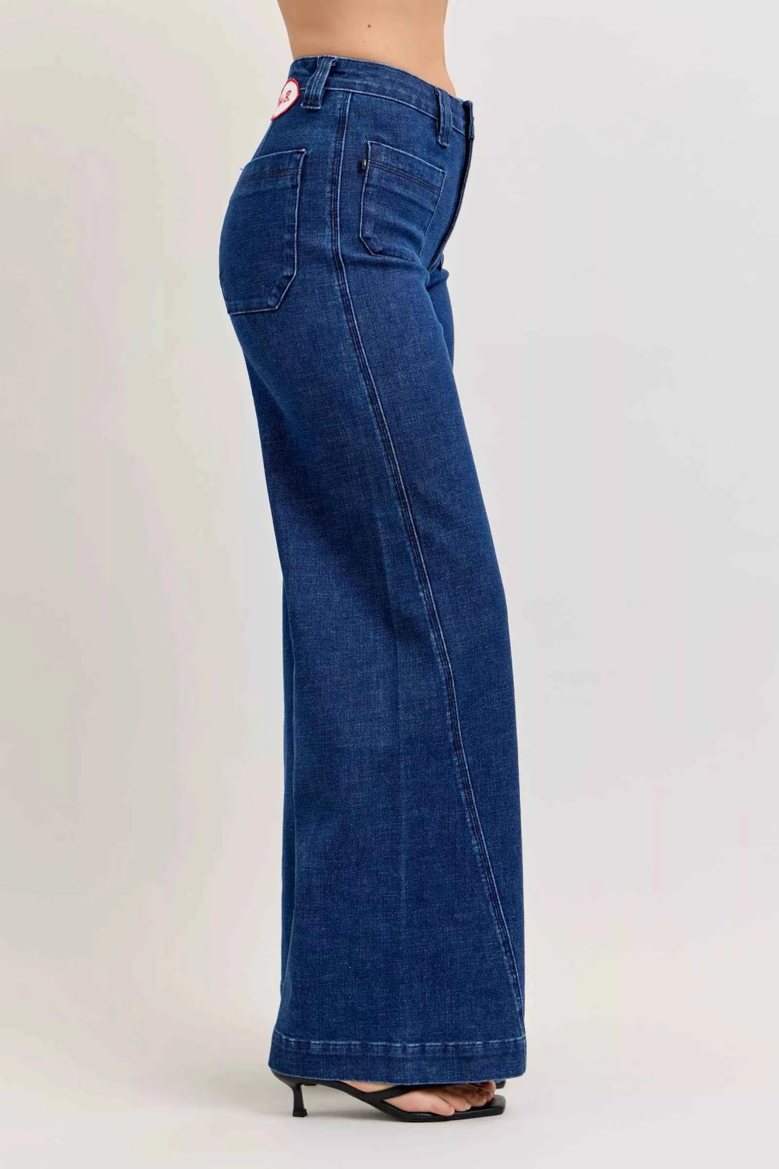 Judy Blue High-Waisted Retro Wide Jeans with Patch Pkts & Twisted Seams ae36c639-14a9-4742-9e0c-ab075ac171c7-Max-Origin