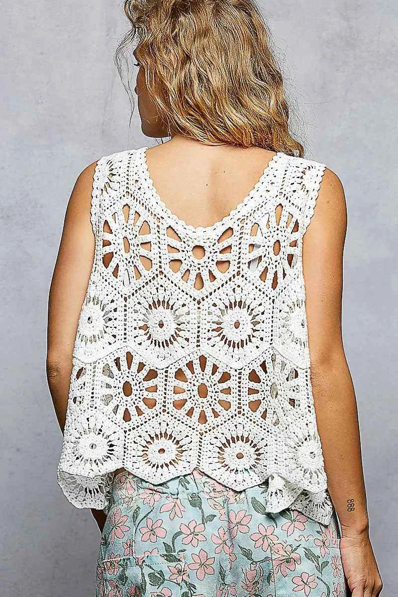 POL Boho Floral Crochet Sweater Vest with Scalloped Edge ae594726-4443-4c75-8493-0367c278d79d-Max-Origin