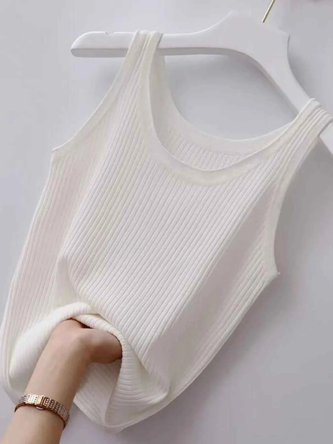 Plus Size Ribbed Knit Scoop Neck Tank Top White ae63d3f04fc544a89de08340282595e2-Max-Origin