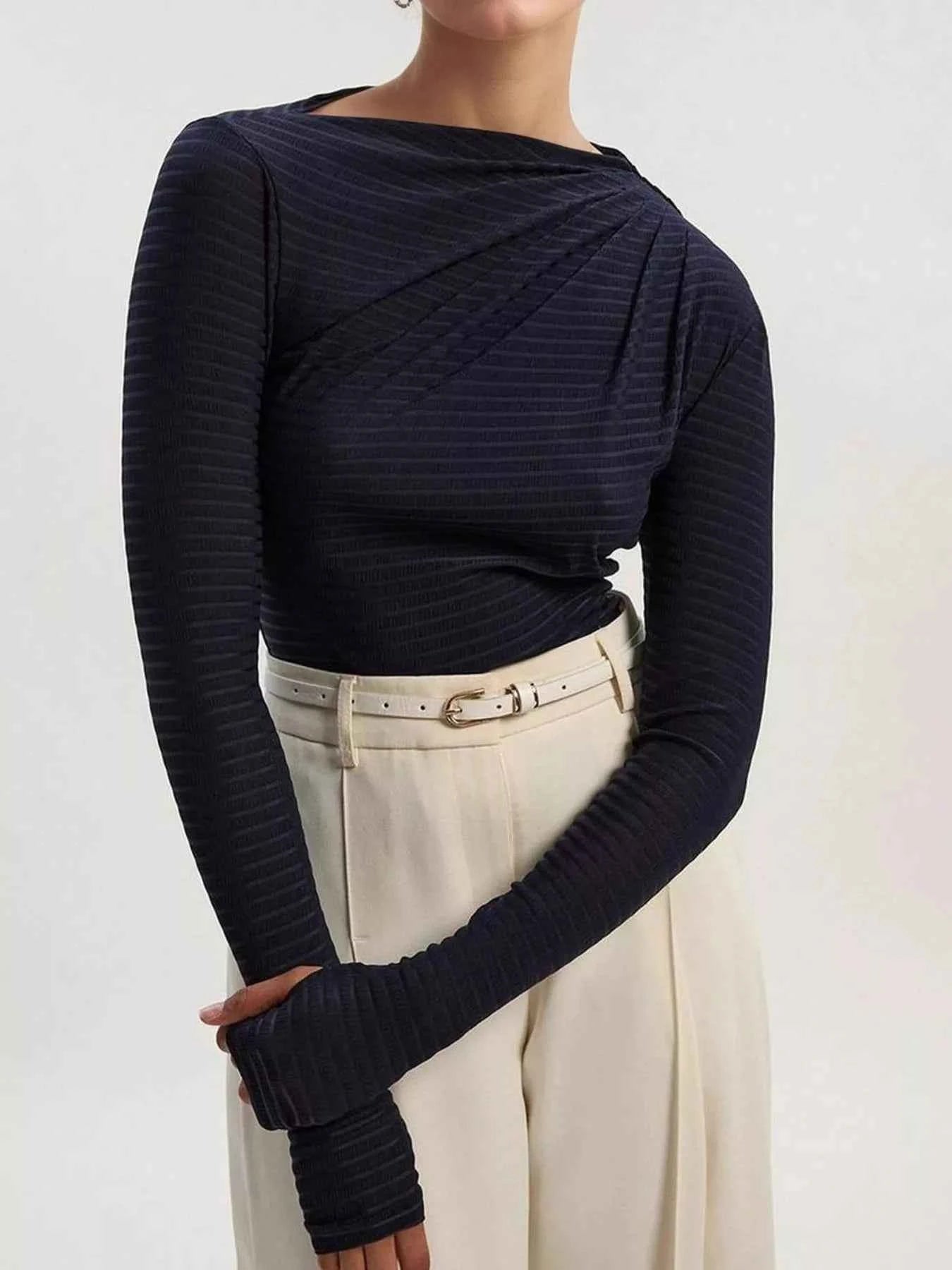 Ruched Striped Long Sleeve Top ae7c7e49-894c-4772-b143-963d5d49e619-Max-Origin