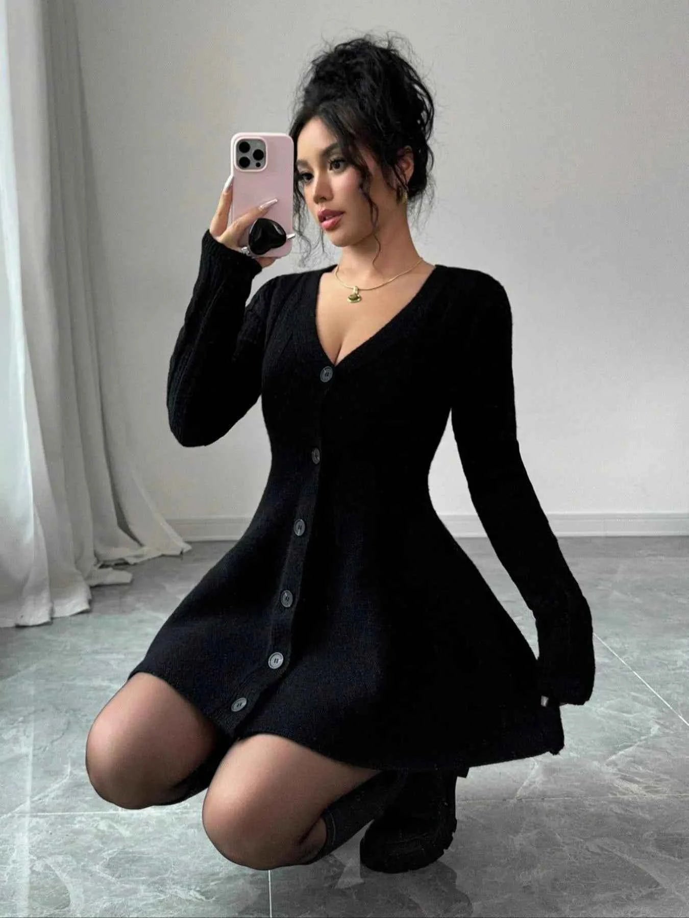 Button-Front V-Neck Knit Dress Black ae8d1f0e572f4ae996826f611ea37df1-Max-Origin