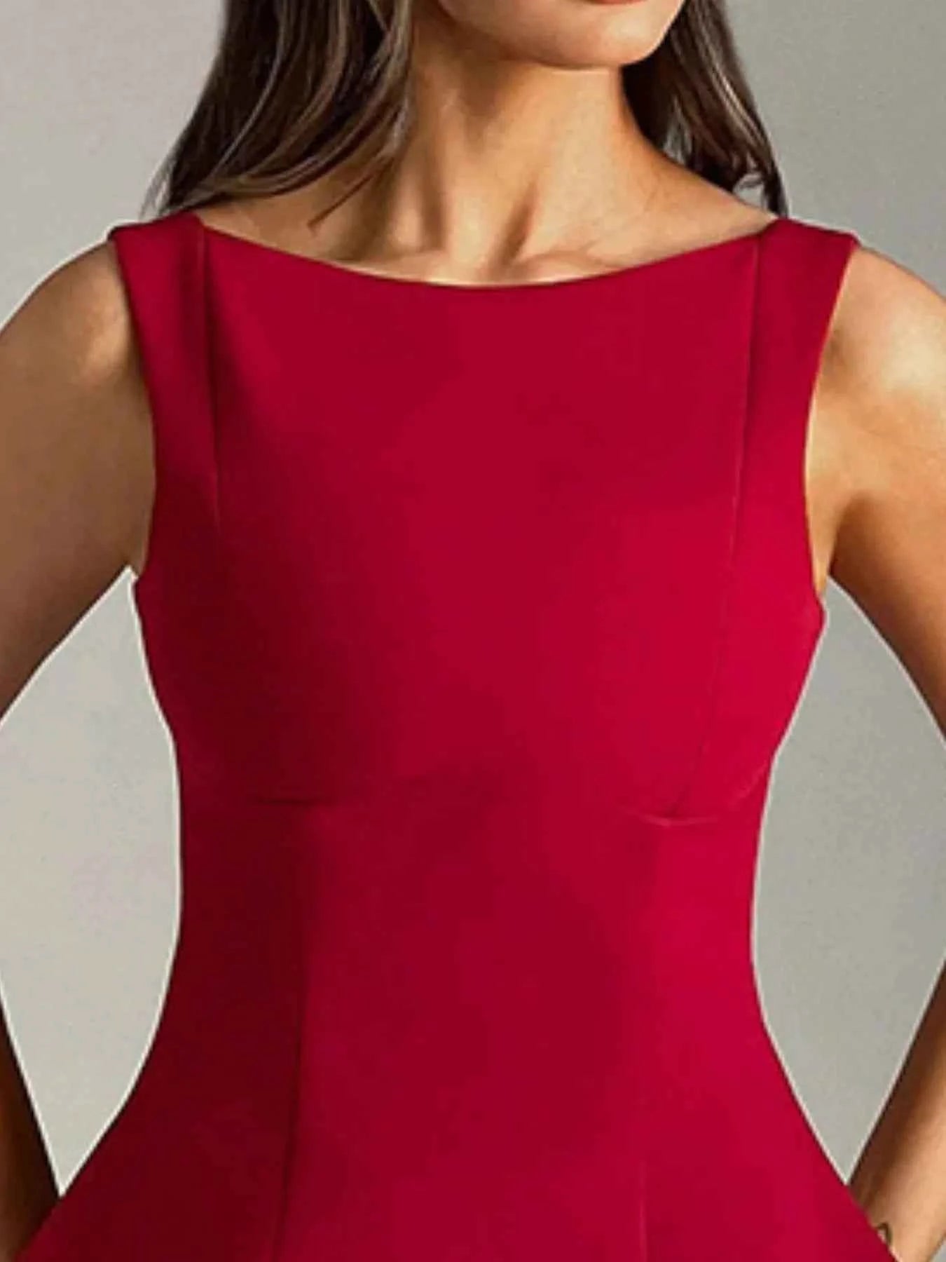 Round Neck Sleeveless Mini Dress aeb287f8-3cb4-47d3-9de7-311cebe902ae-Max-Origin