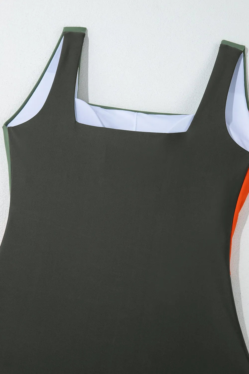 Color Block Padded Square Neck One Piece Swimsuit af0facb0-f33d-43ea-8cd5-85999efb2e2e-Max-Origin