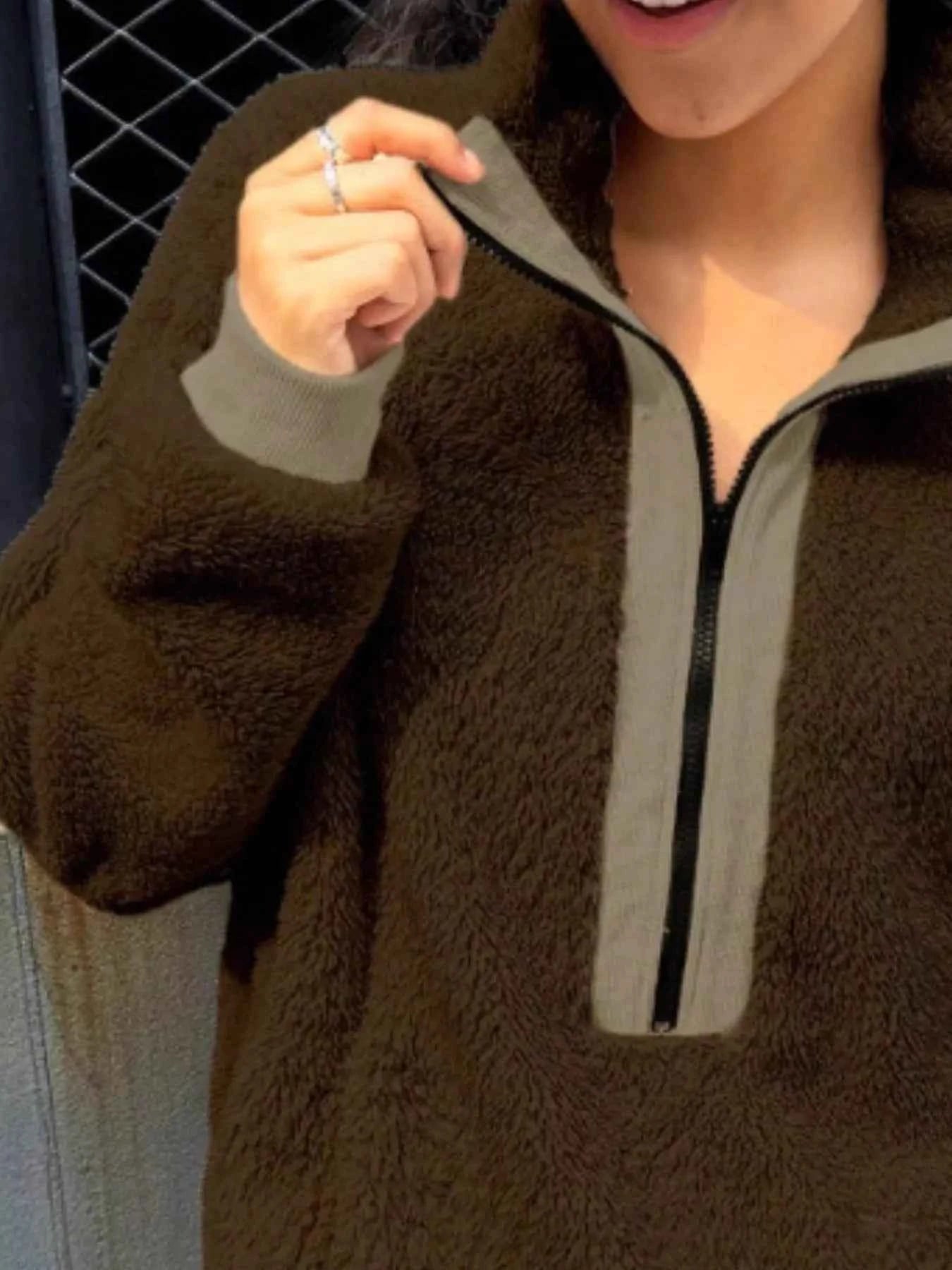 Fleece Half-Zip Sweatshirt af10b212-e3e6-4721-8053-7bdfbe30db53-Max-Origin