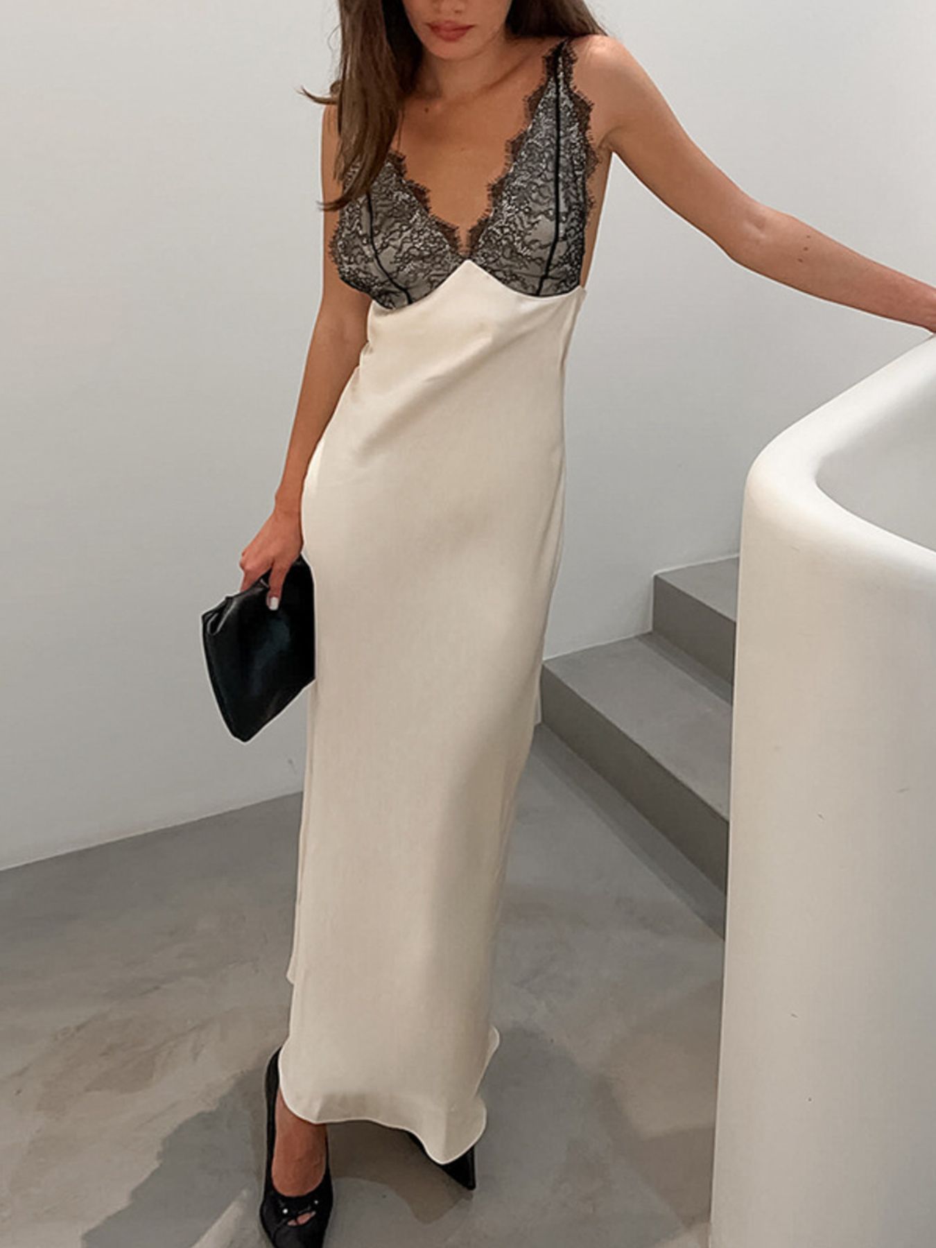 Lace Trimmed Adjustable Strap Midi Dress af244cea-50a5-48a5-a303-fd1d9939bb8a-Max