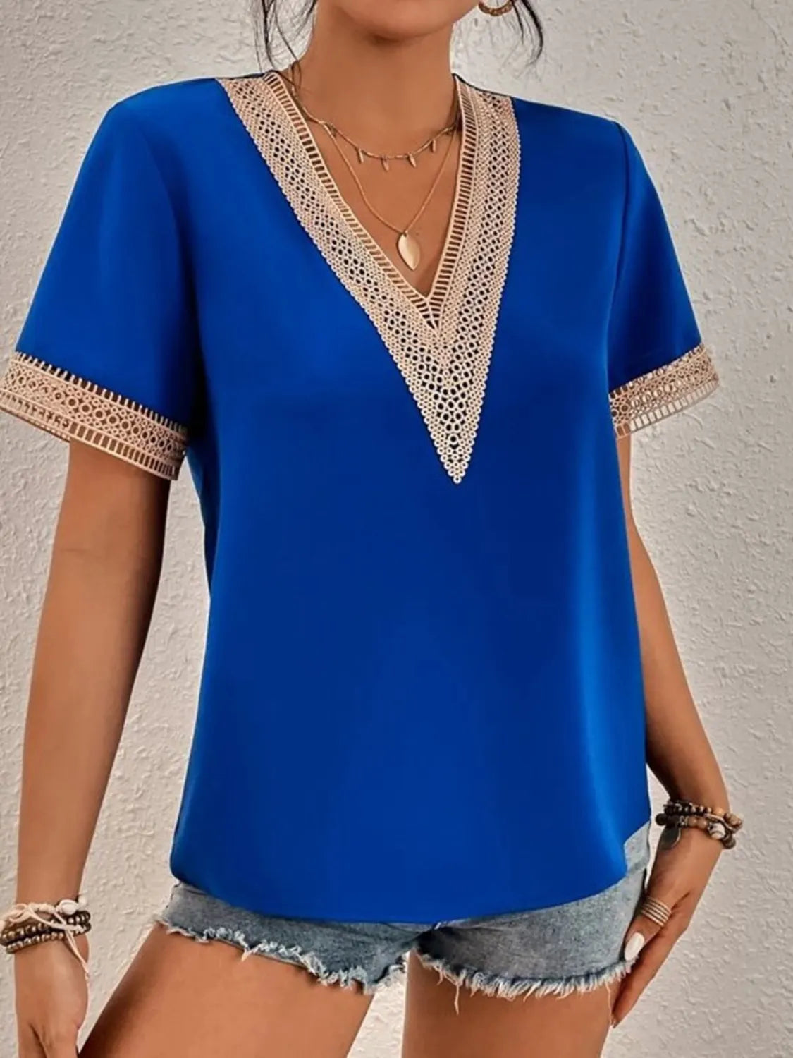 Full Size V-Neck Short Sleeve Blouse Plus Size af30a124-b66e-4c2f-bd63-2a440f74bd46-Max-Origin