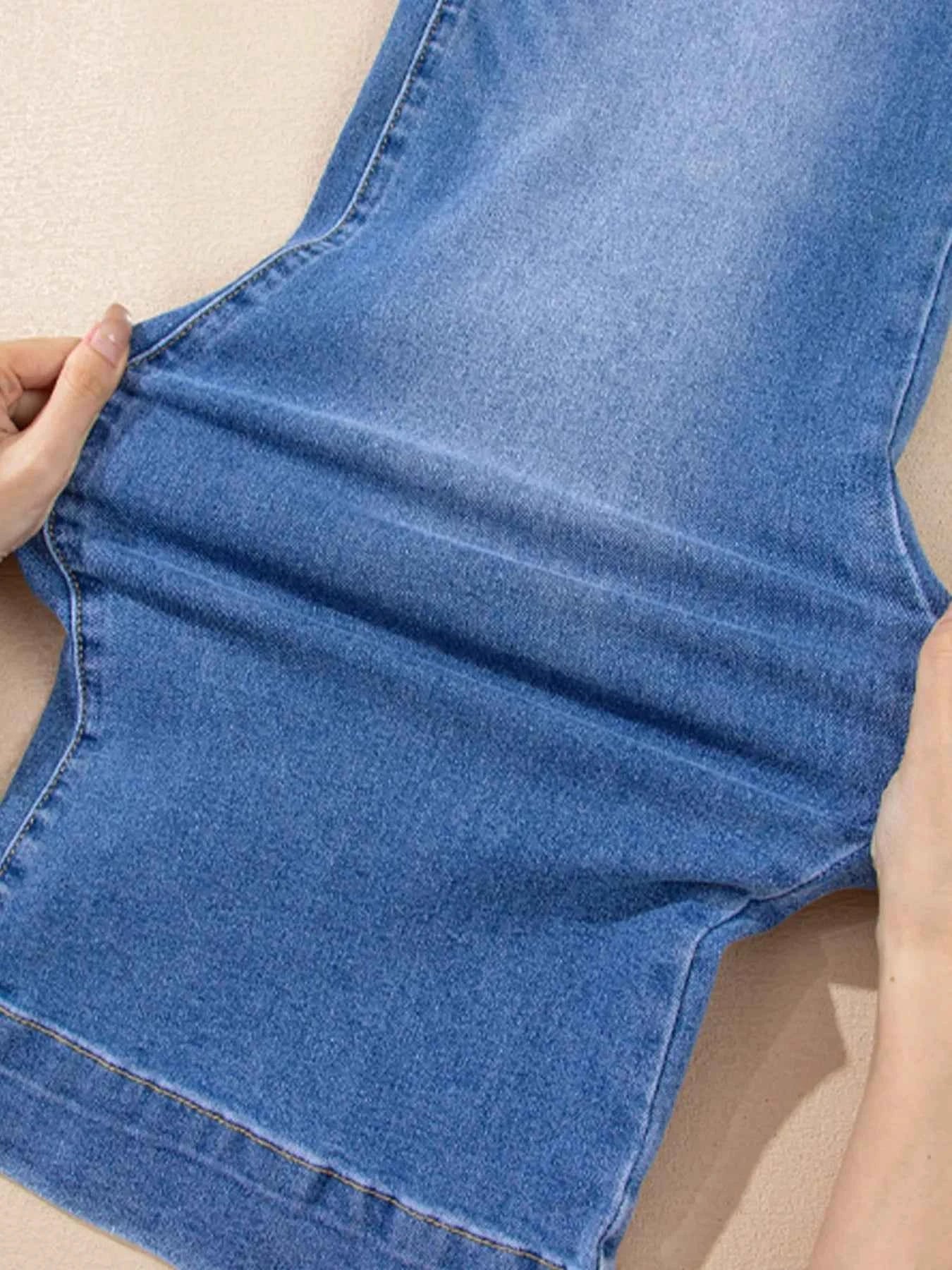 High-Waisted Wide Leg Flare Jeans af4bc38a-240c-4882-8aae-a91fad8c107d-Max-Origin
