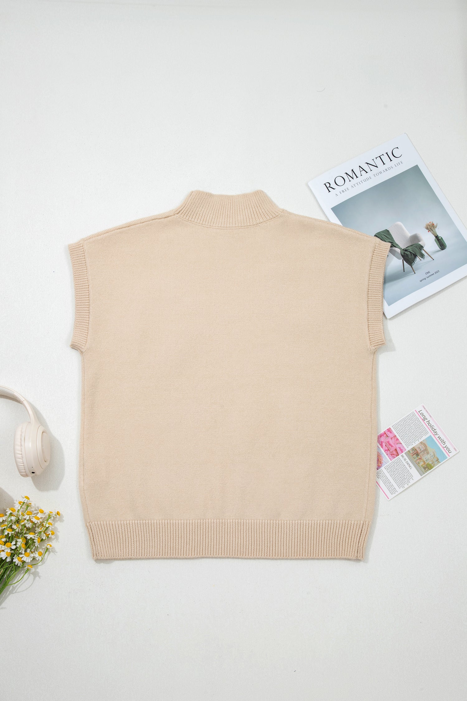Parchment Corded Horseshoes Ribbed Trim Mock Neck Short Sleeve Sweater af4bebdb73e27b2b