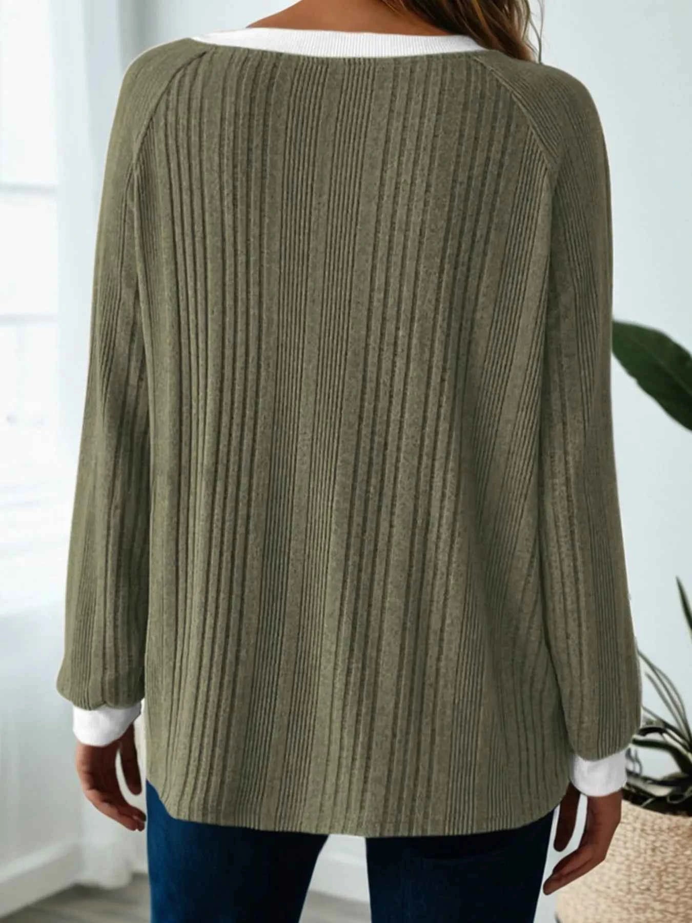 Ribbed Contrast Cuffed Round Neck Long Sleeve T Shirt af8eda21aa64408e96c0334434ecb453-Max-Origin
