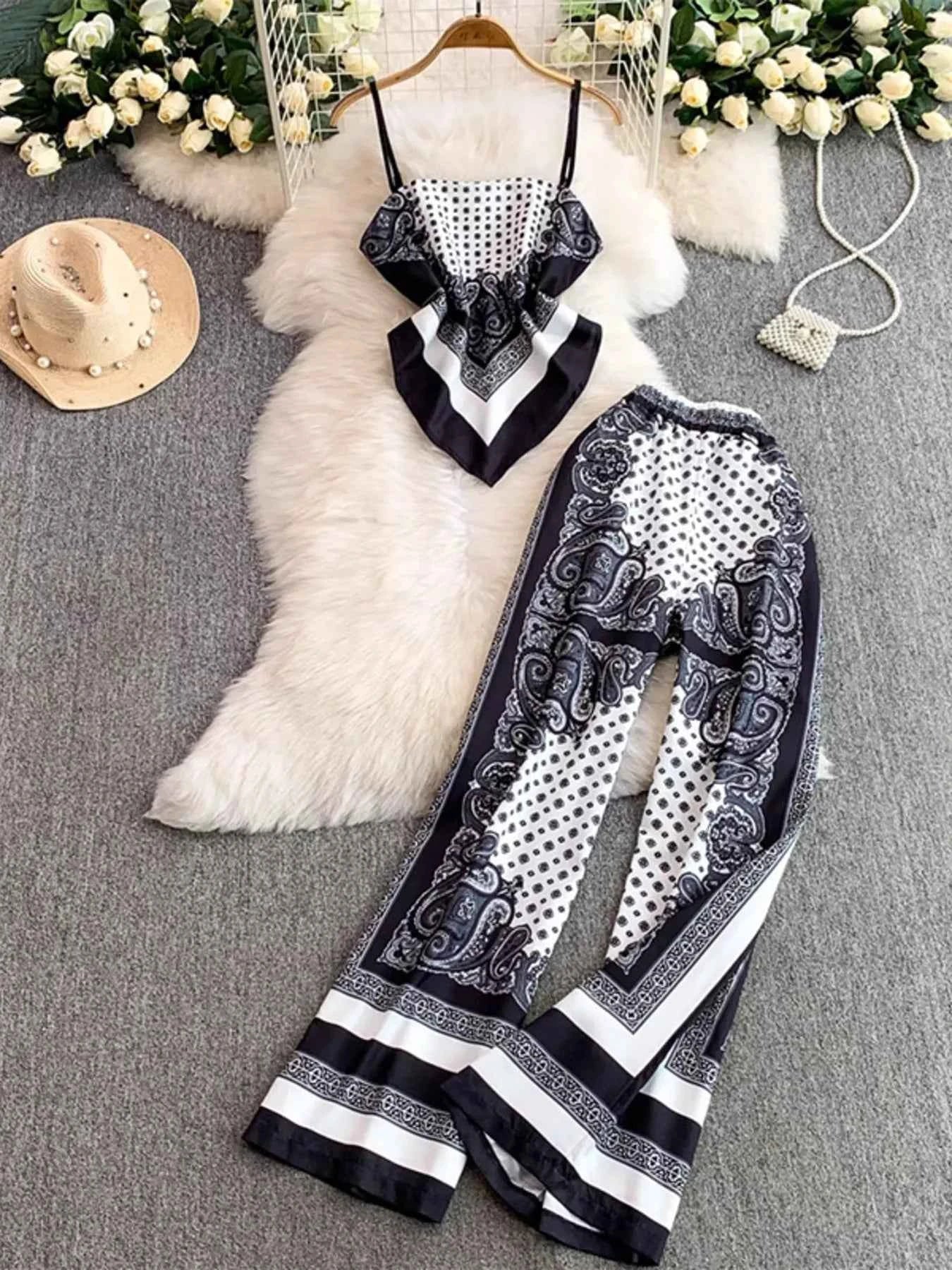 Tie Back Printed Cami and Pants Set af921d77a1094a7b91591d7a8d572814-Max-Origin