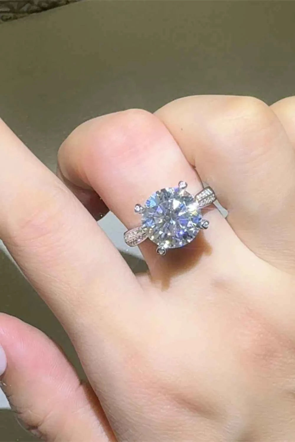 5 Carat Moissanite 925 Sterling Silver Ring Silver afbef686-c1a8-4e2f-9848-dac7b6231b28-Max
