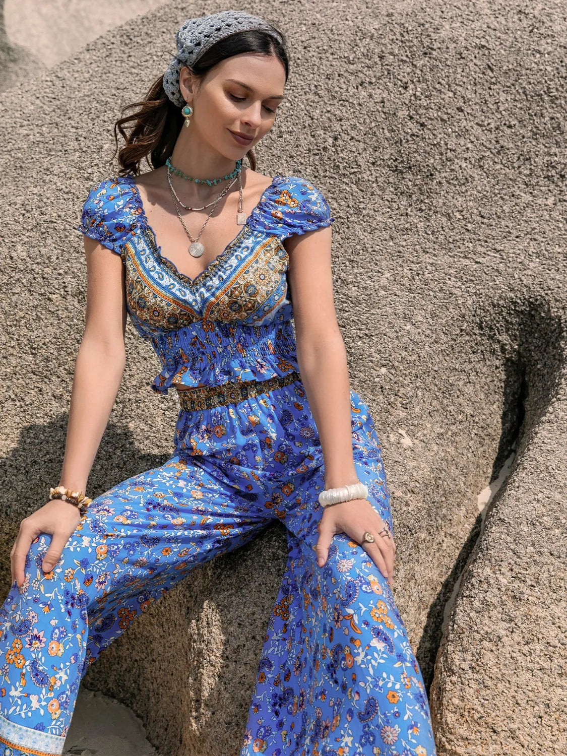 Printed V-Neck Top and Pants Set afc28958-0767-4548-bee5-1483b3a30a20-Max-Origin