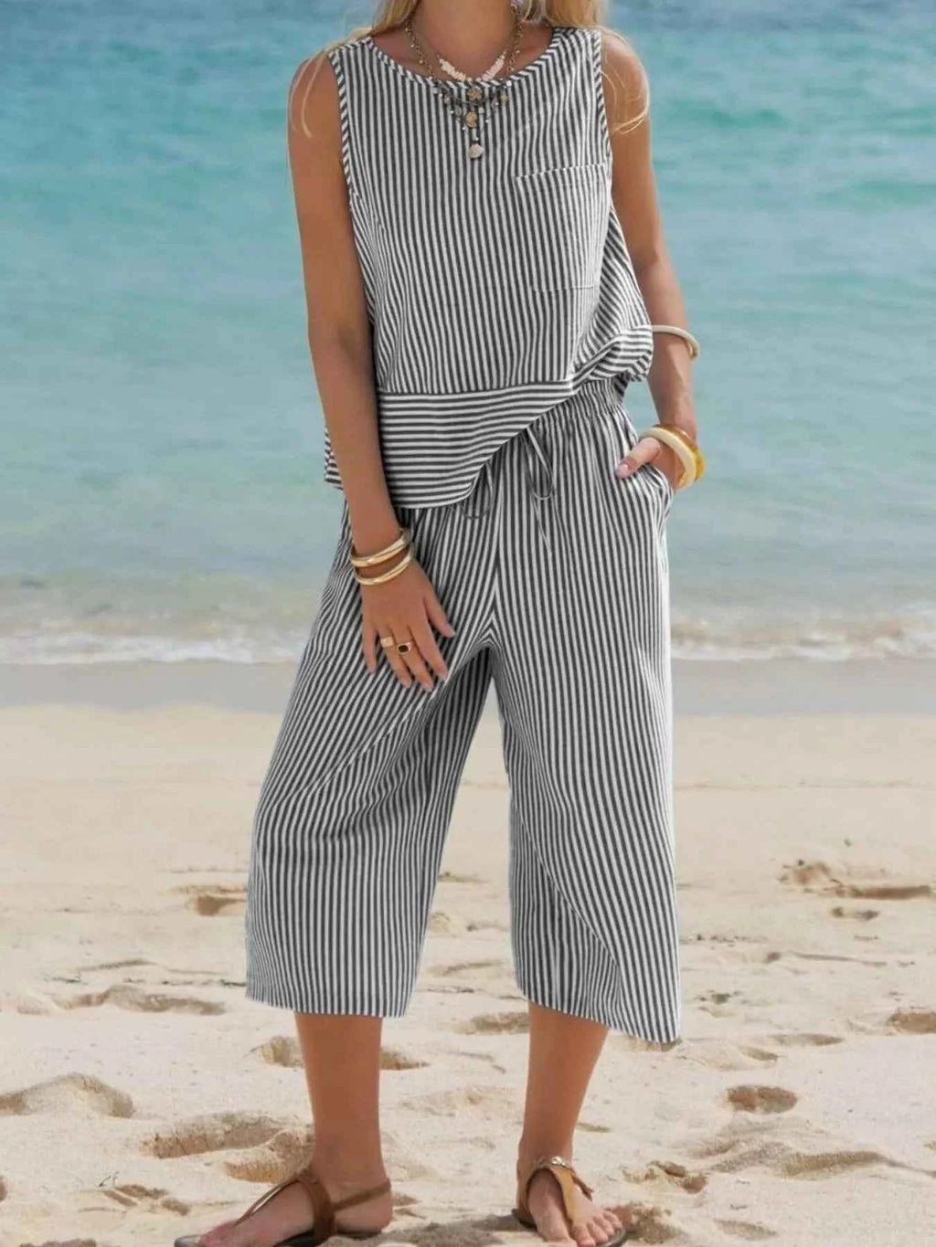 Striped Sleeveless Top and Cropped Pants Set b09e264de915462ab5cb97ddc11e8671-Max-Origin