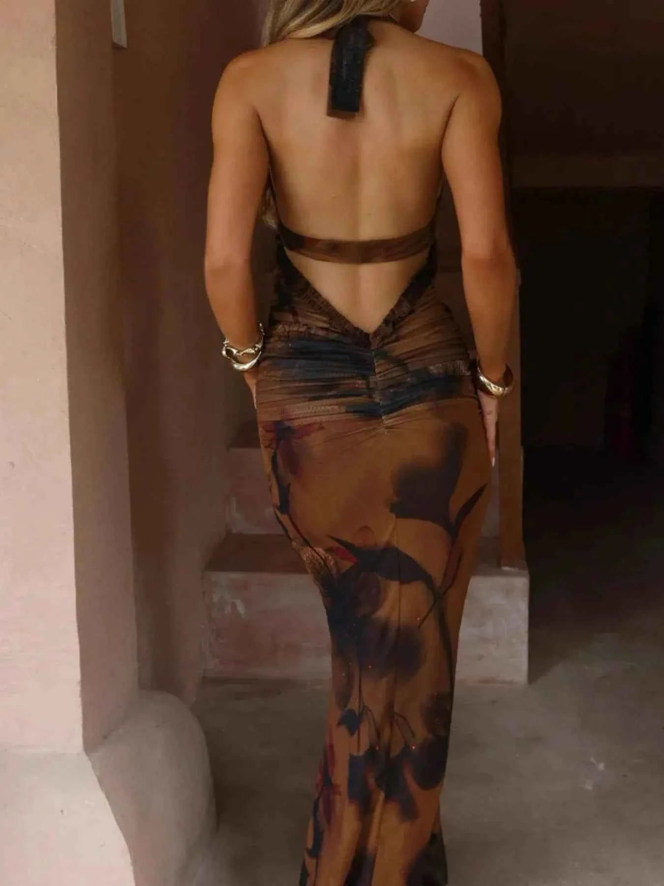 Cutout Printed Halter Neck Maxi Dress b0c09fd5-d88a-48be-b50d-beea4000598d-Max-Origin