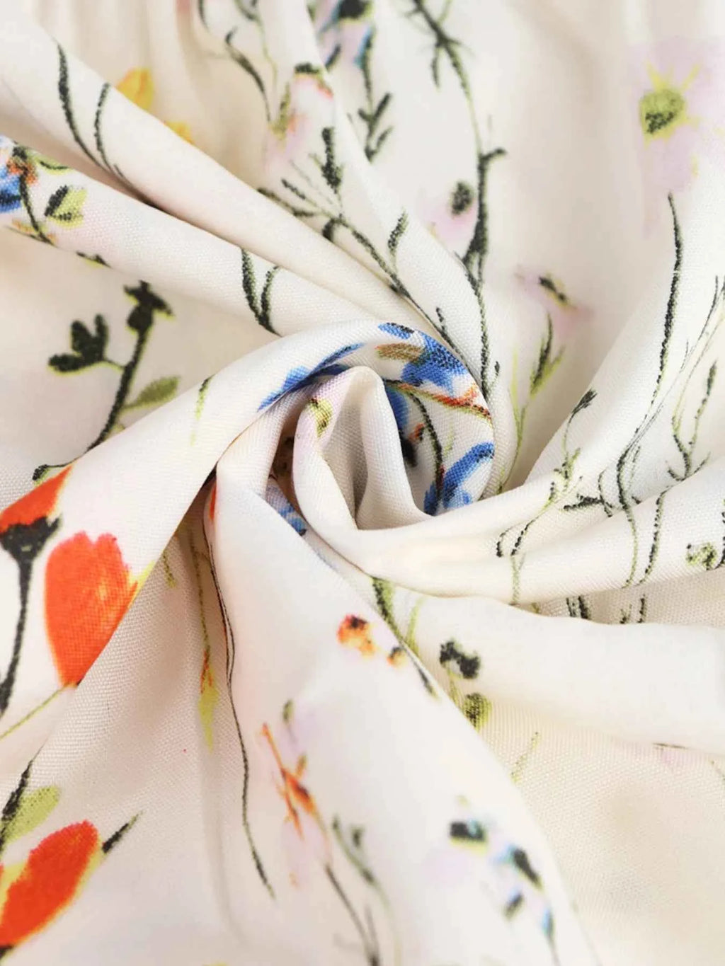 Floral Tiered Maxi Skirt b0e8a16a-5a21-4328-a815-183e1a259d92-Max-Origin
