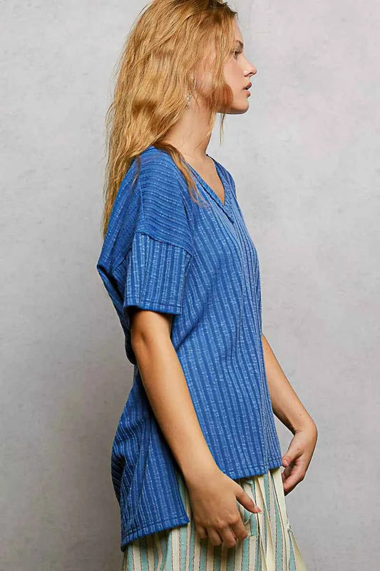 Ribbed Knit V-Neck Short Sleeve T-Shirt with Side Slit b11233d6-3675-49a1-8e5c-3336fbae75e2-Max-Origin
