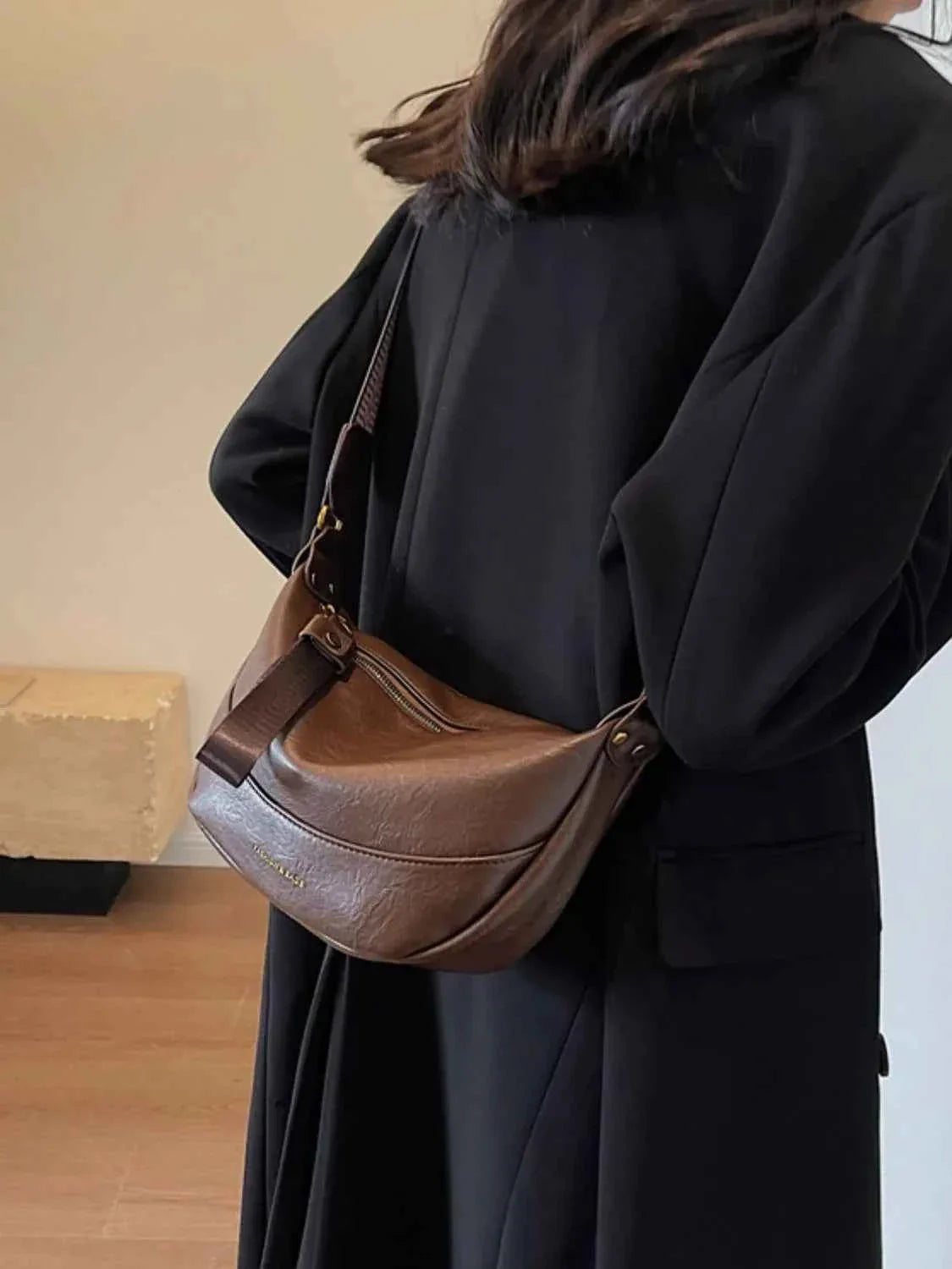 Leather Shoulder Bag with Woven Strap b123b47f-e214-4f62-b086-b4228b6a03a5-Max-Origin